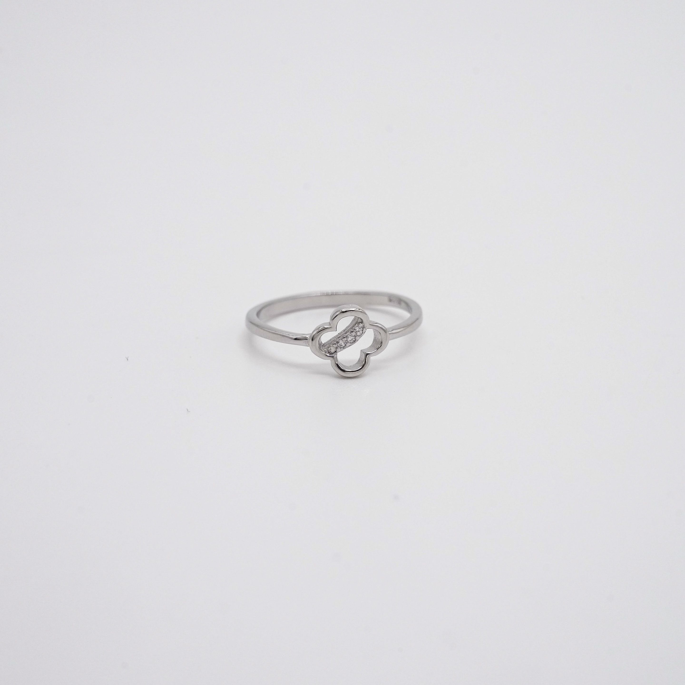 Arham Silver Palace - Silver Flower Ring