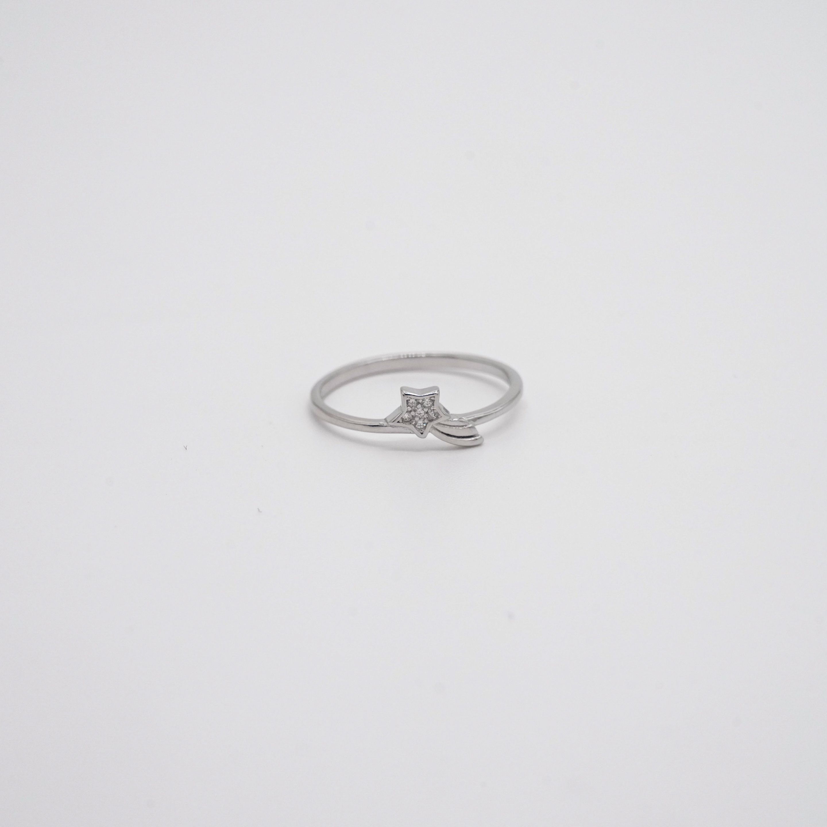 Arham Silver Palace - Silver Star Ring