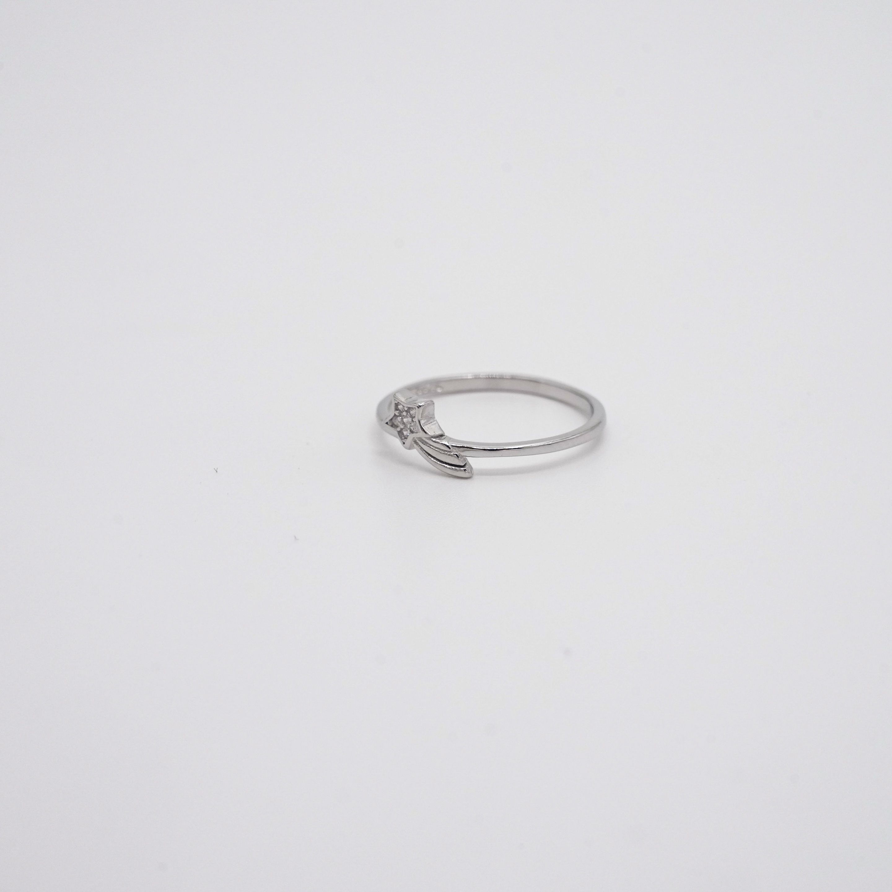 Arham Silver Palace - Silver Star Ring