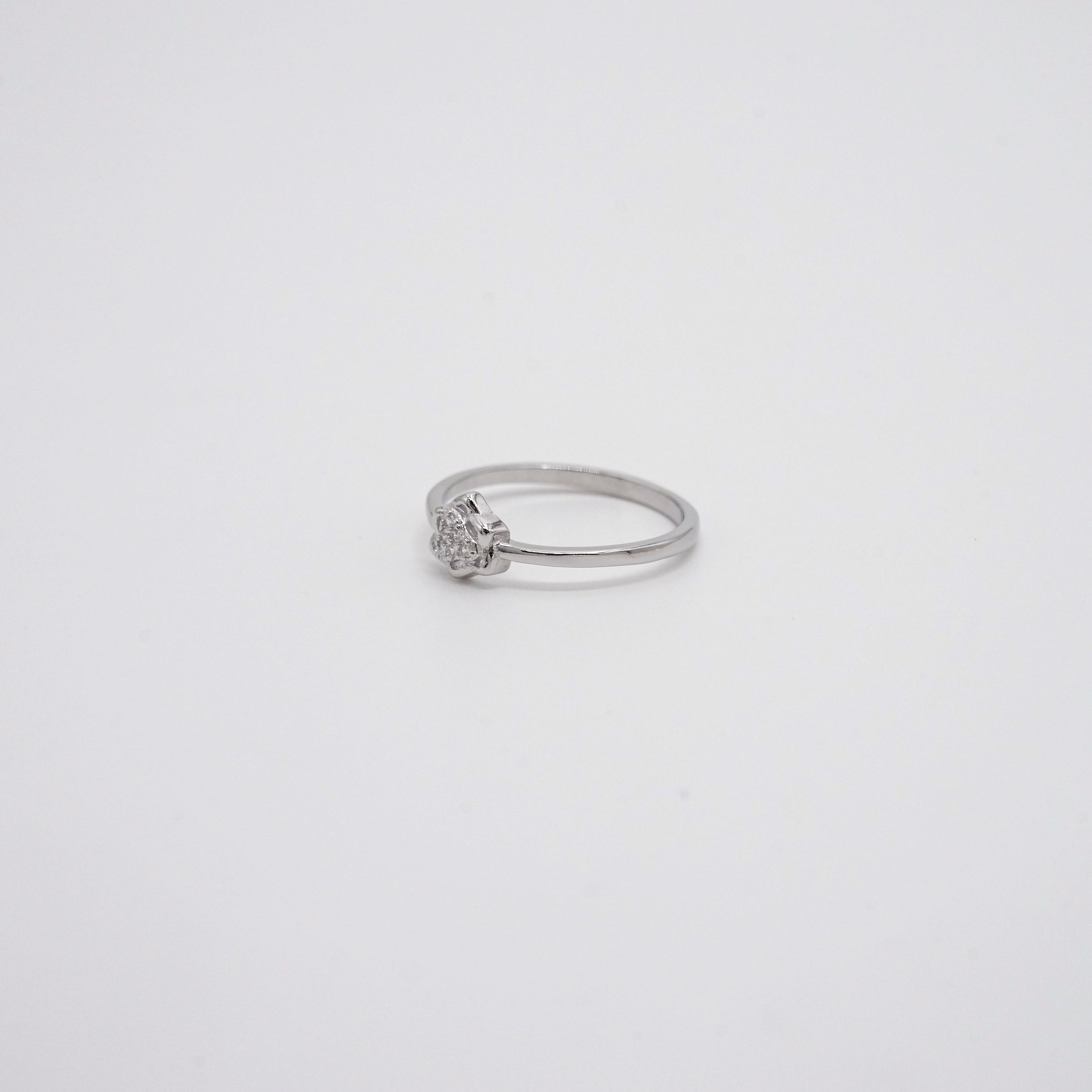 Arham Silver Palace - Silver Flower Ring