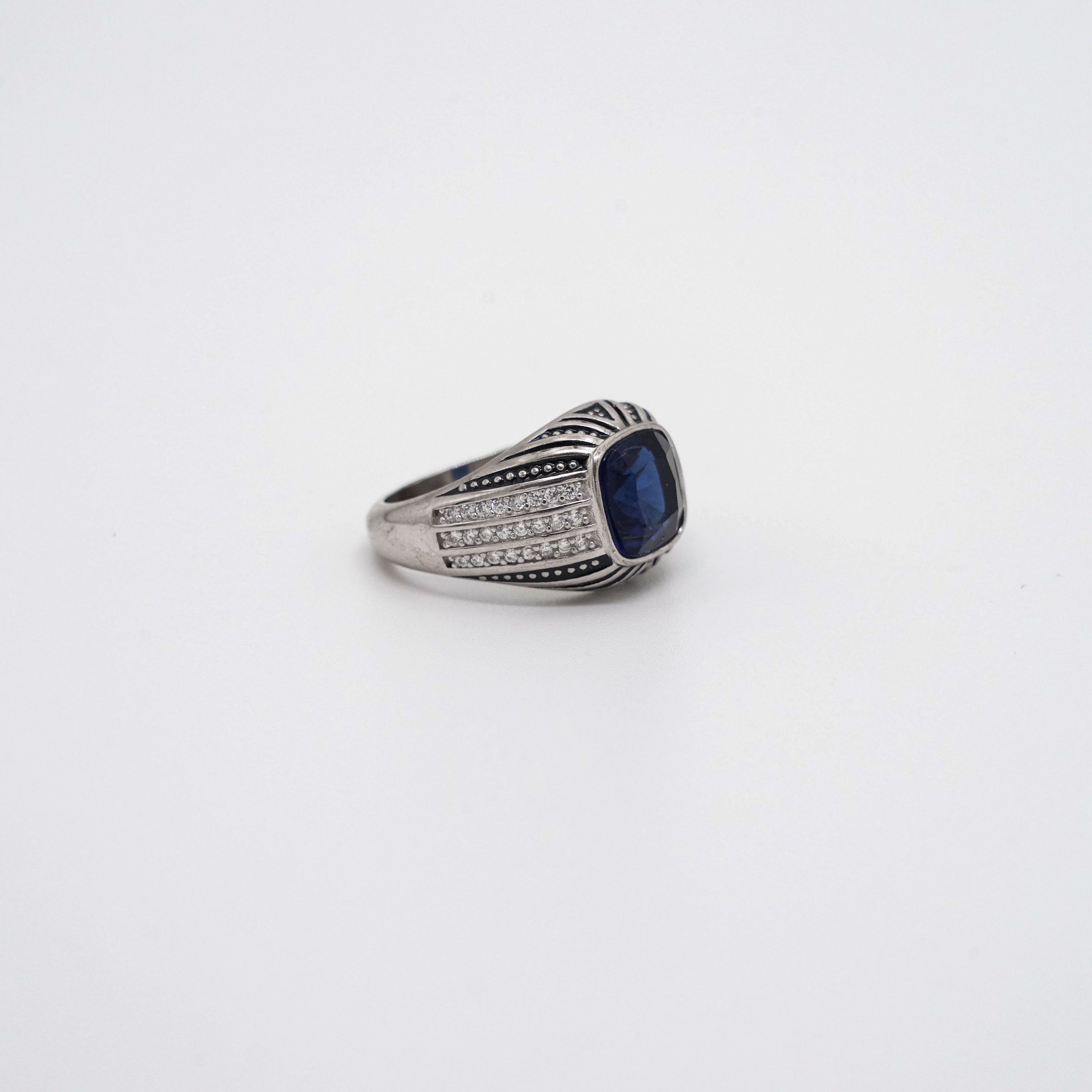 Arham Silver Palace - Silver Blue Ring