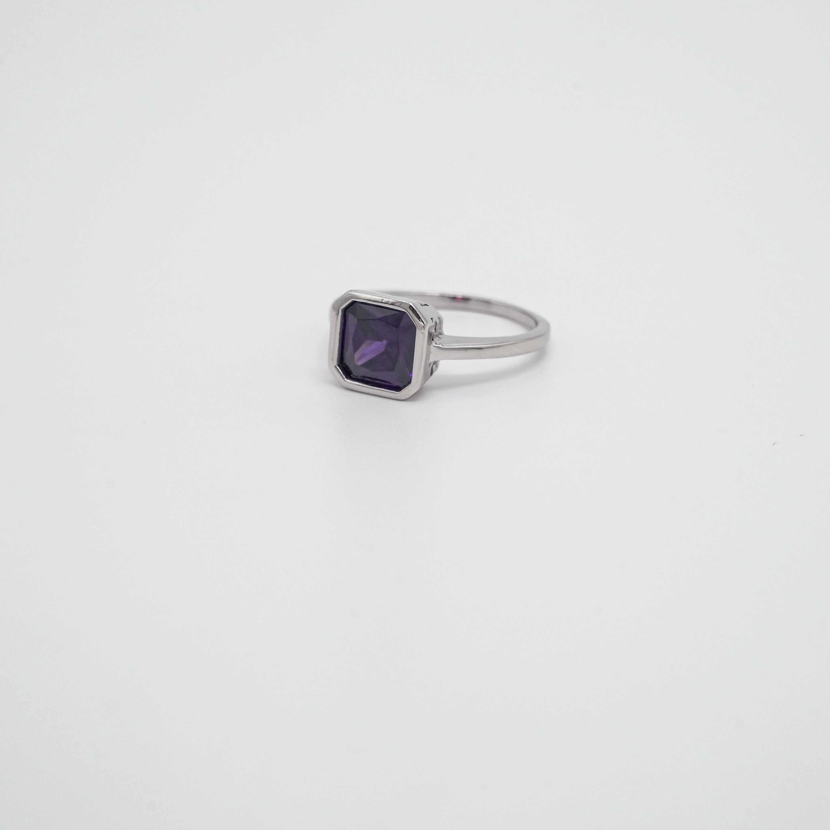 Arham Silver Palace - Silver Gemstone Ring