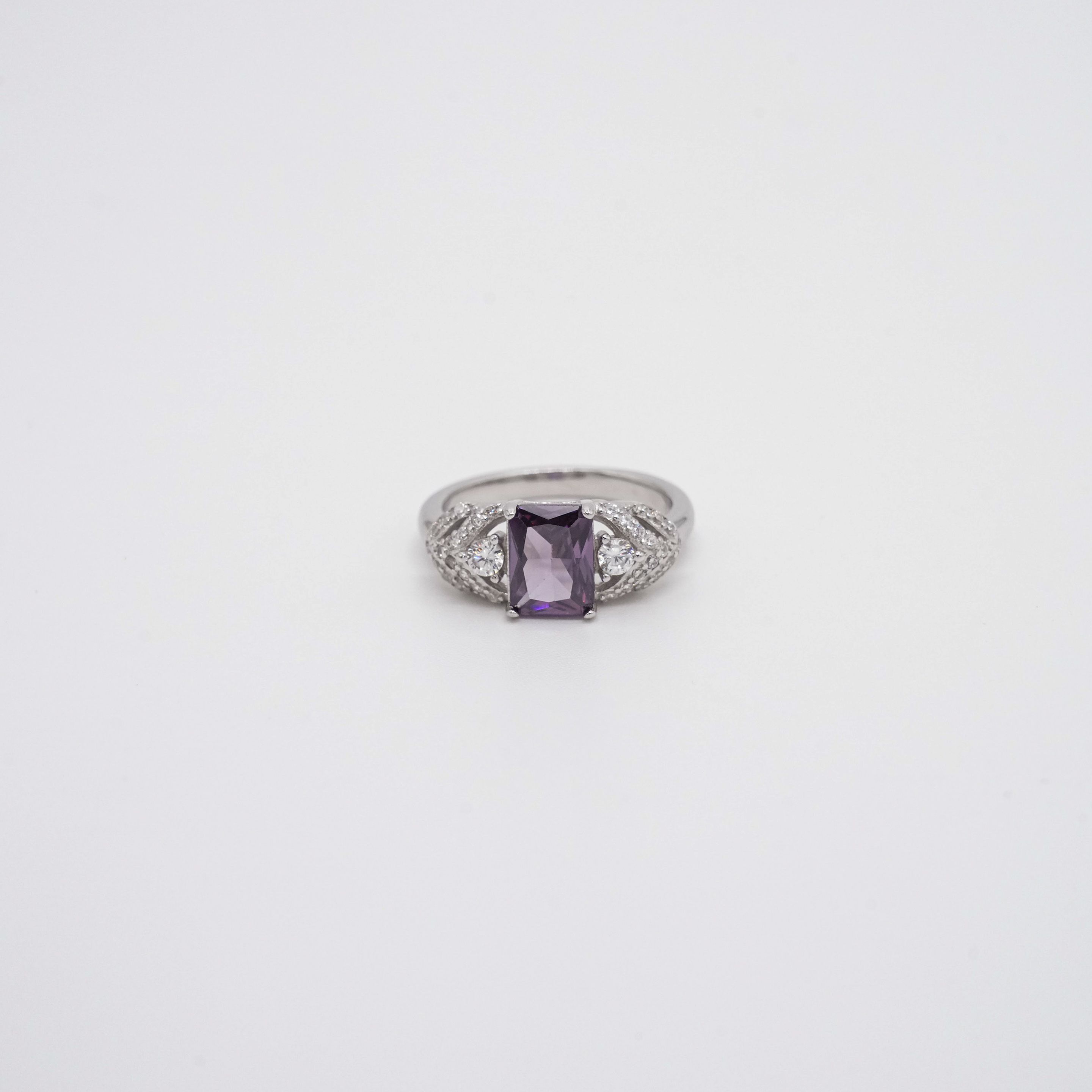 Arham Silver Palace - Silver Stone Ring