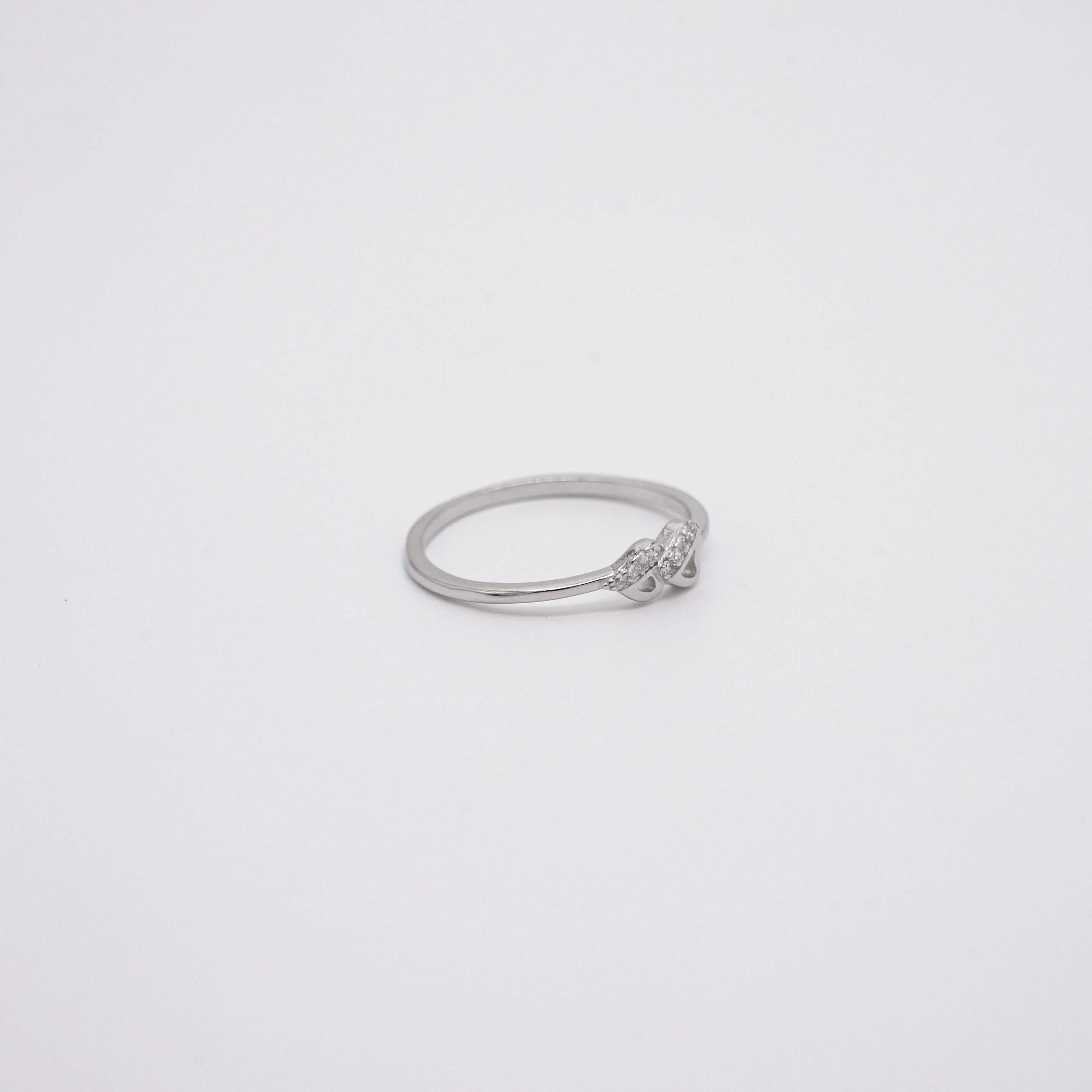 Arham Silver Palace - Silver Flower Ring