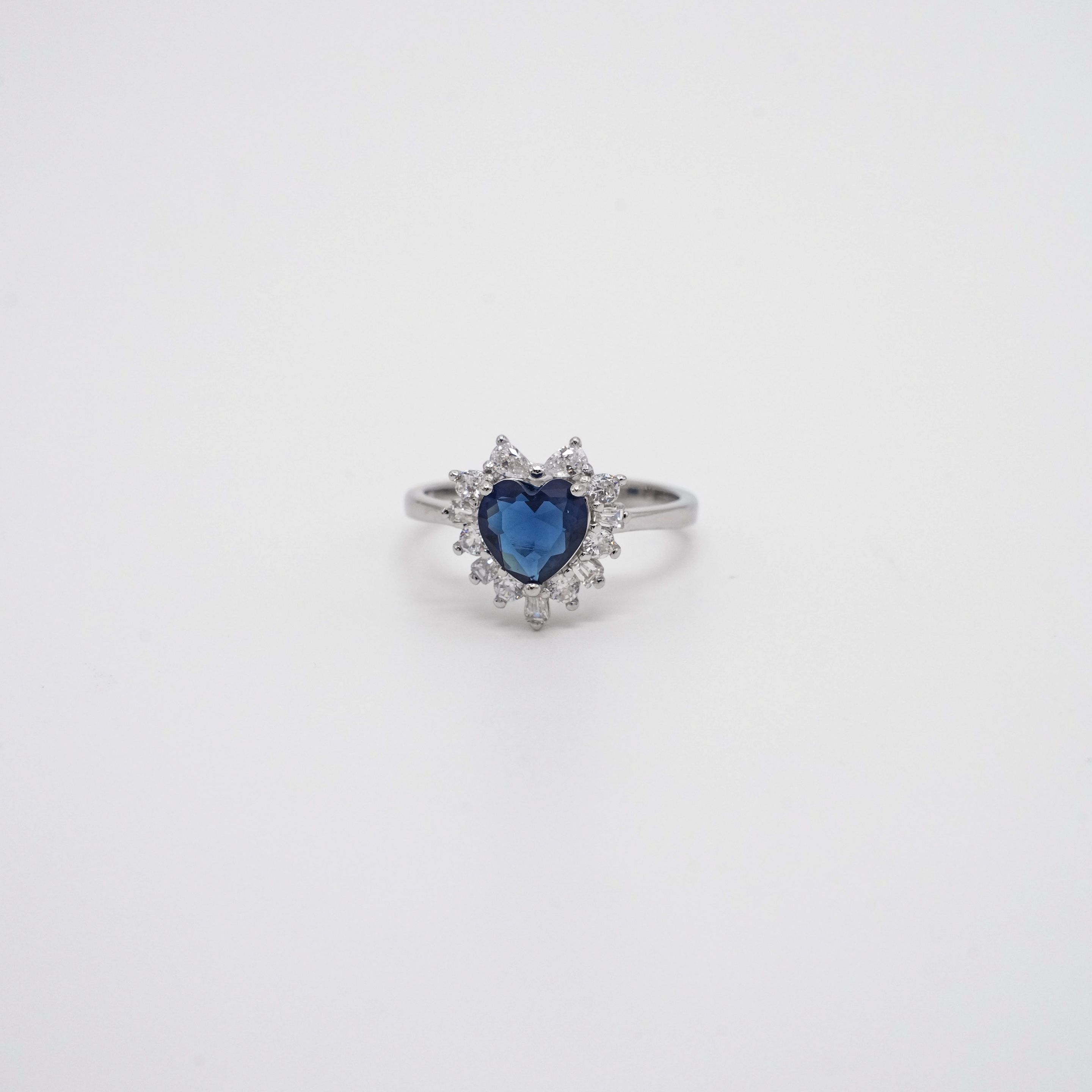 Arham Silver Palace - Silver Heart Ring