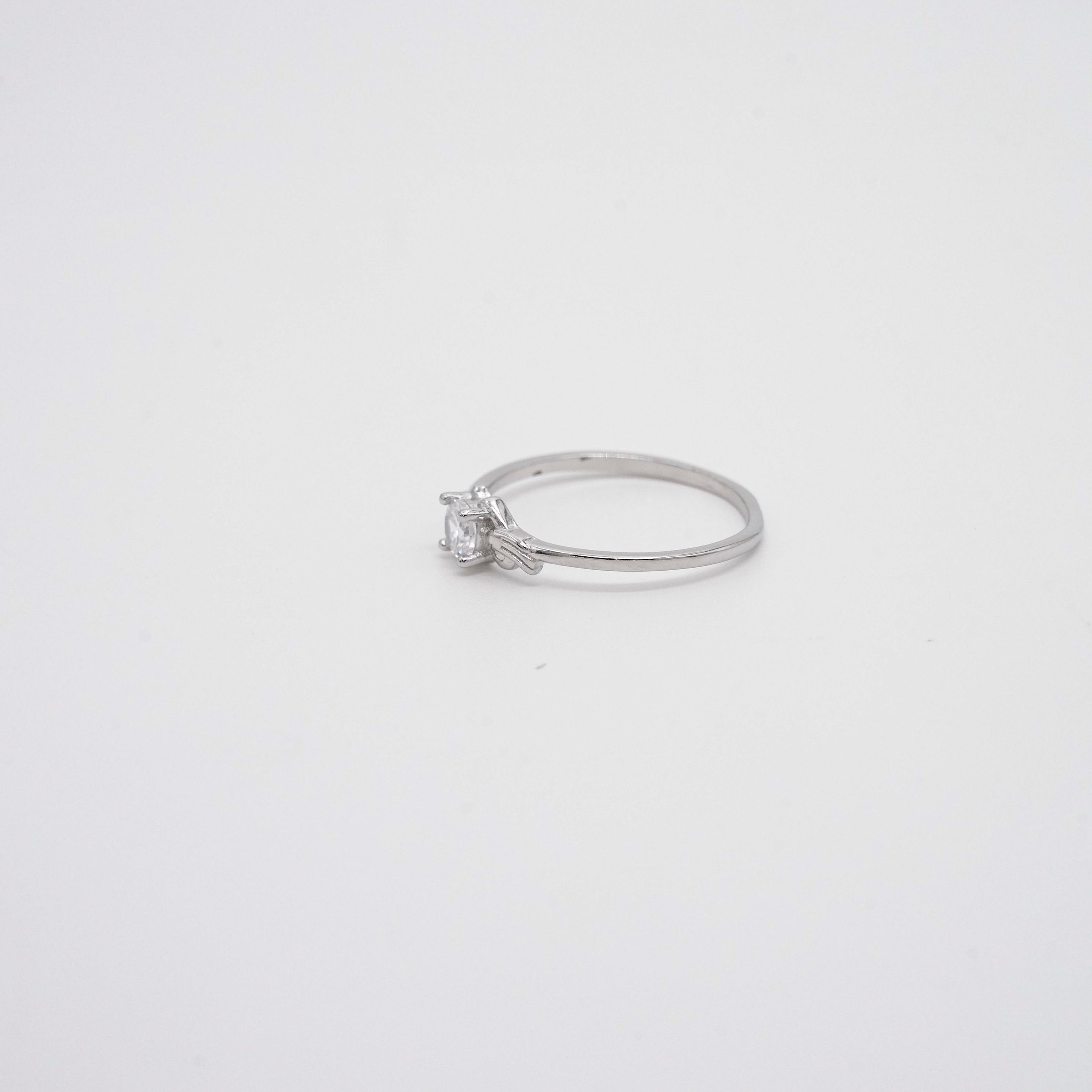 Arham Silver Palace - Silver Solitaire Ring
