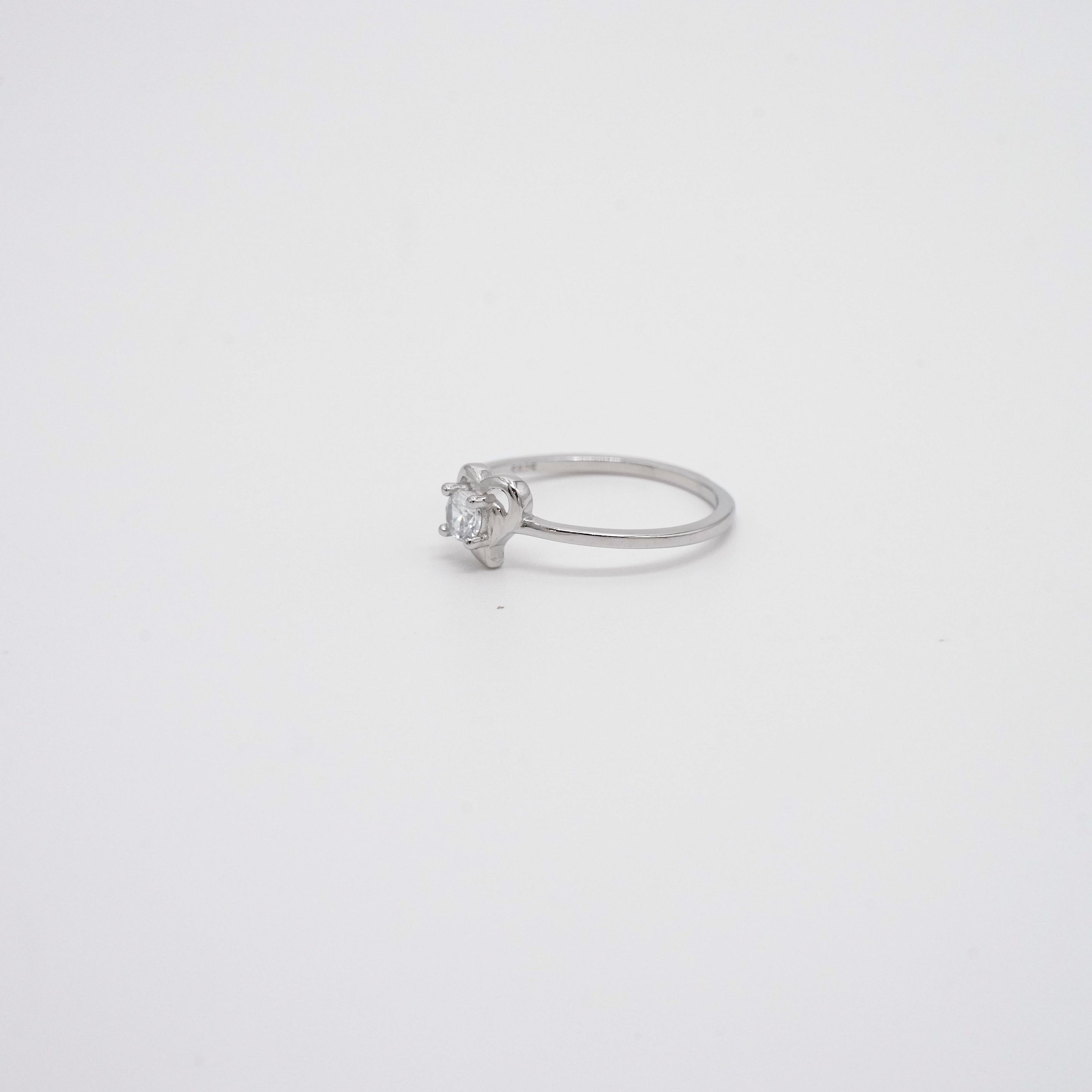 Arham Silver Palace - Silver Heart Ring