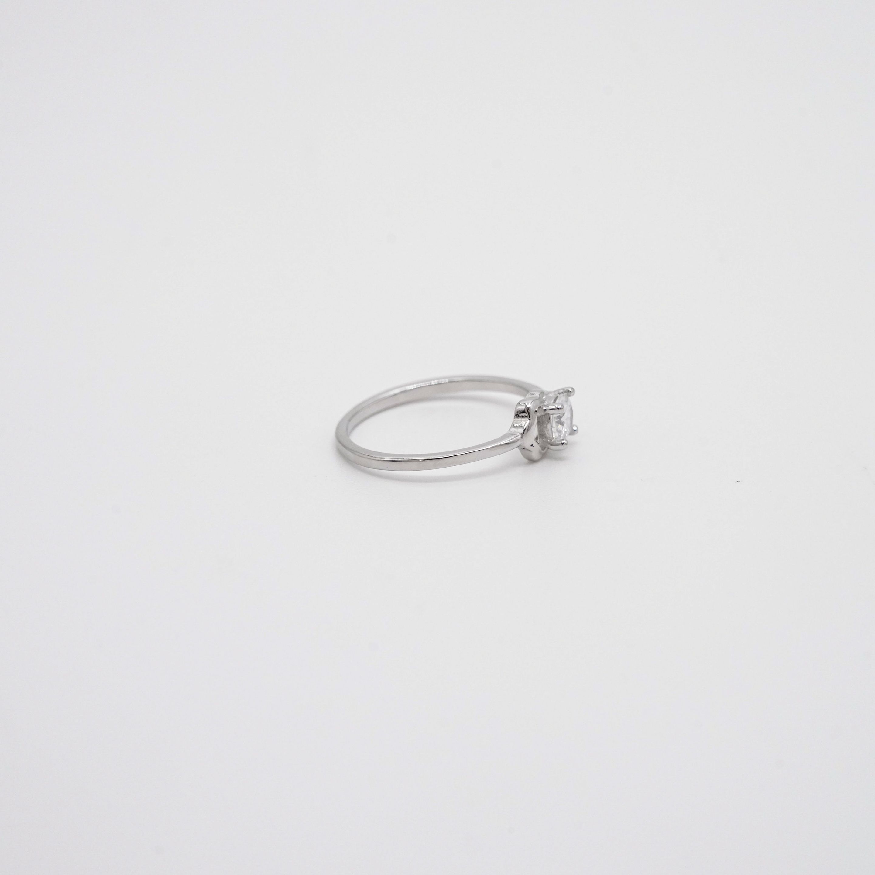 Arham Silver Palace - Silver Solitaire Ring