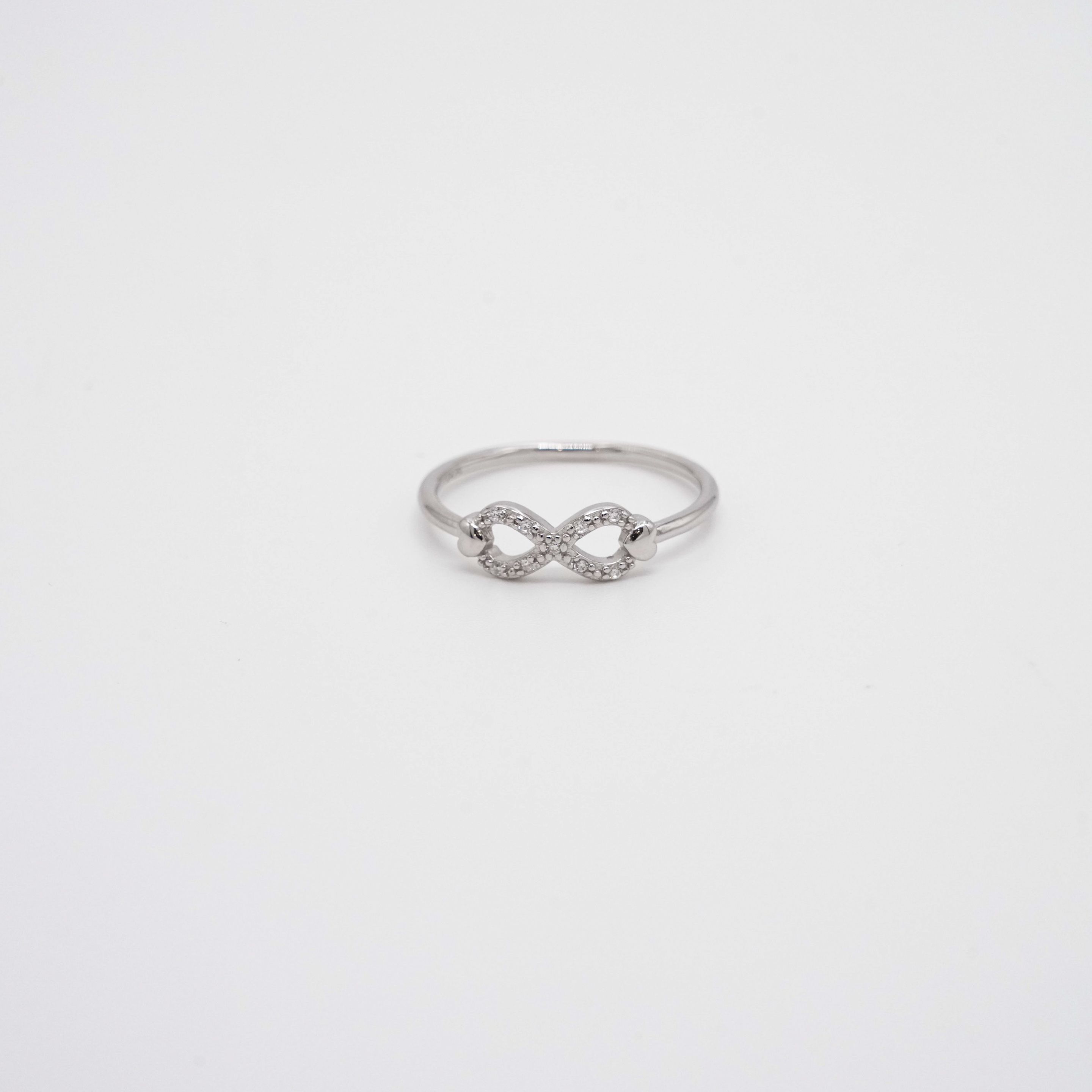 Arham Silver Palace - Silver Infinity Ring