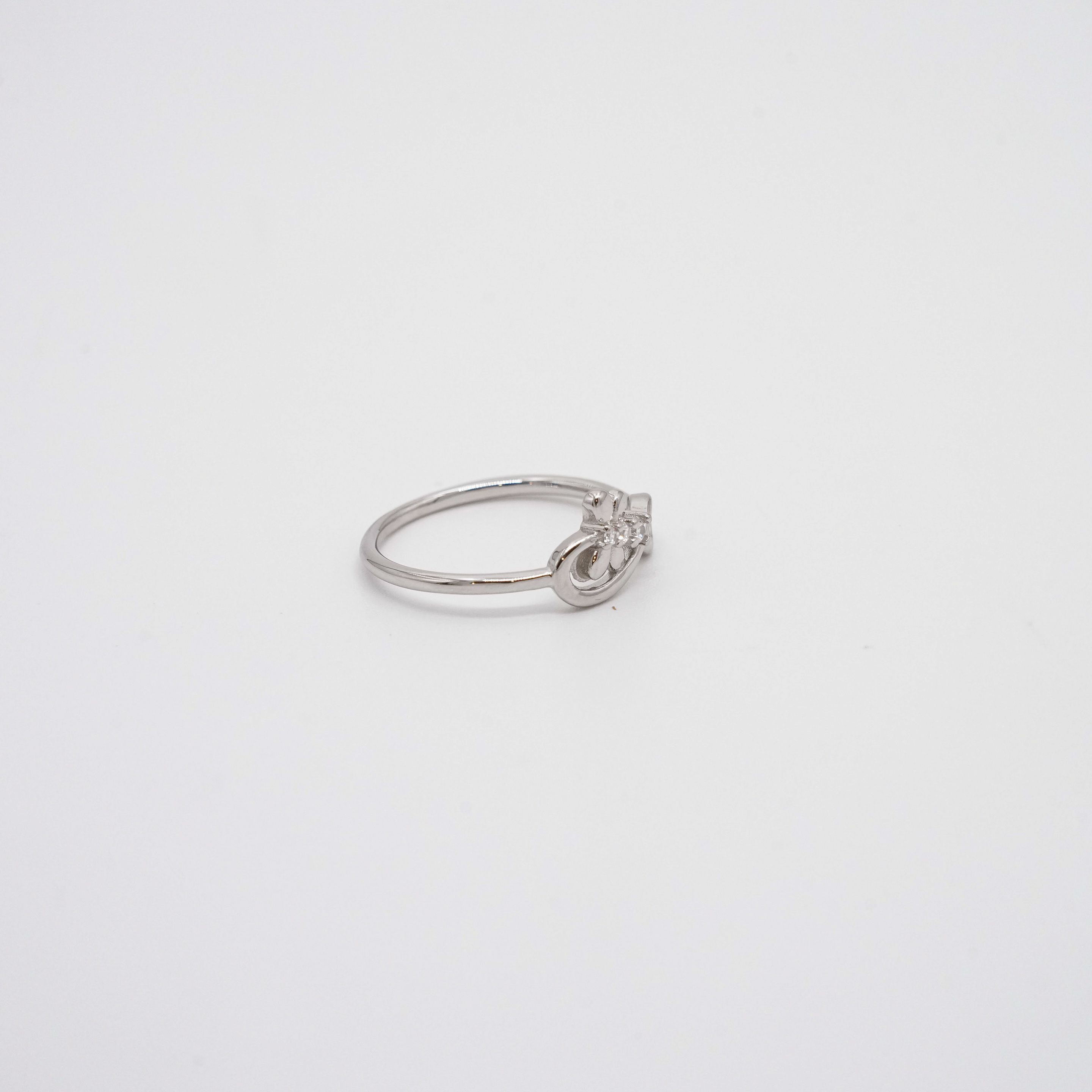 Arham Silver Palace - Silver Flower Ring