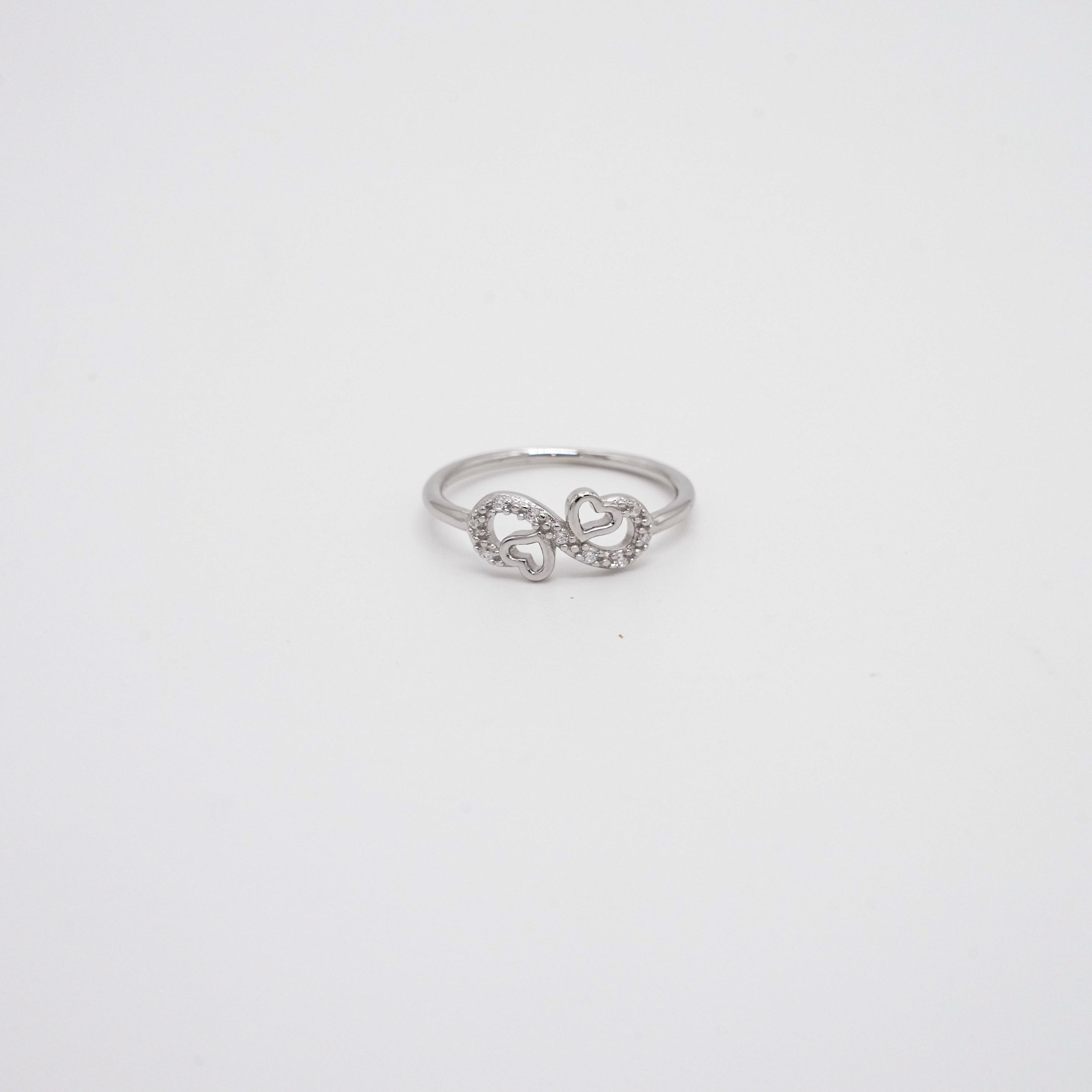 Arham Silver Palace - Silver Heart Ring