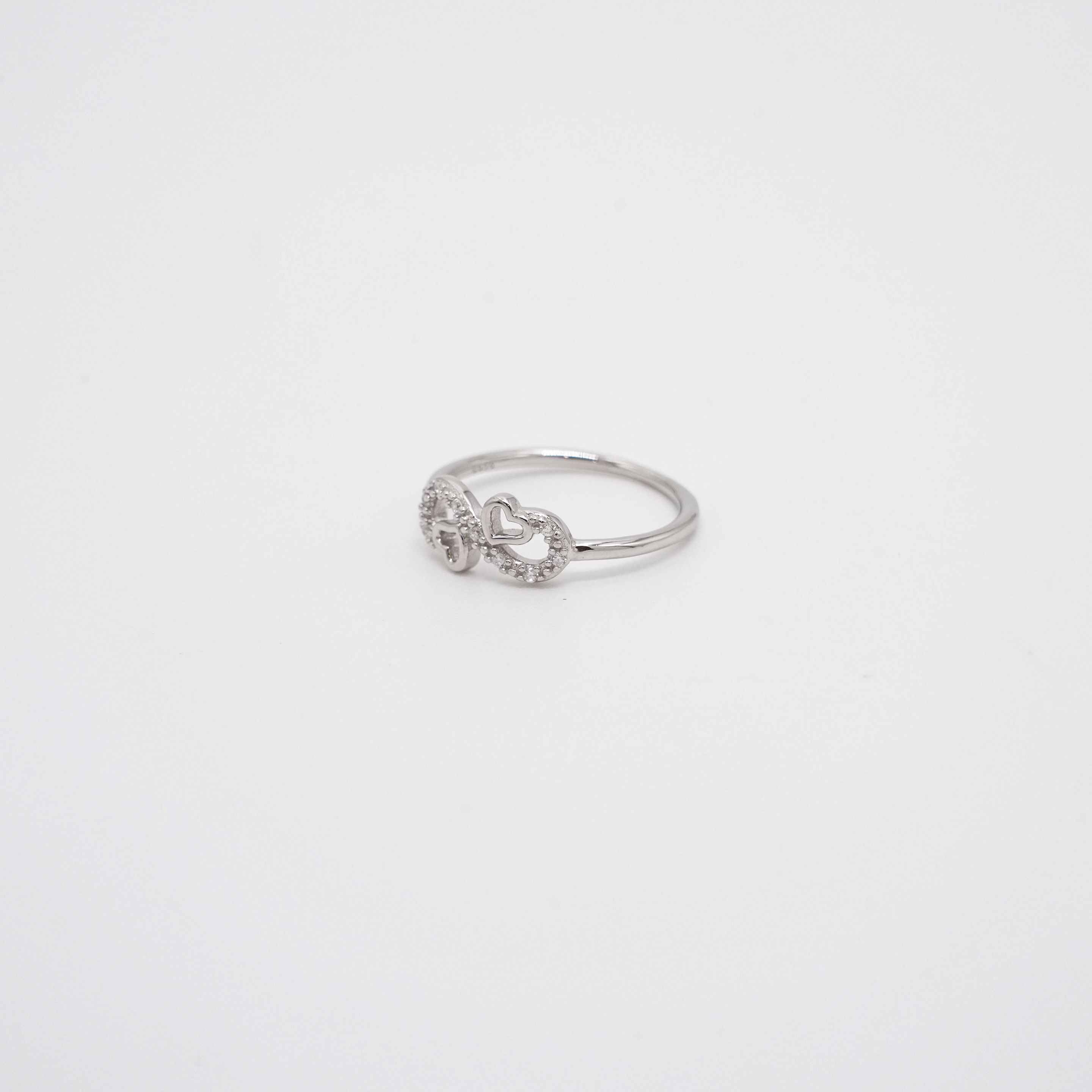 Arham Silver Palace - Silver Heart Ring