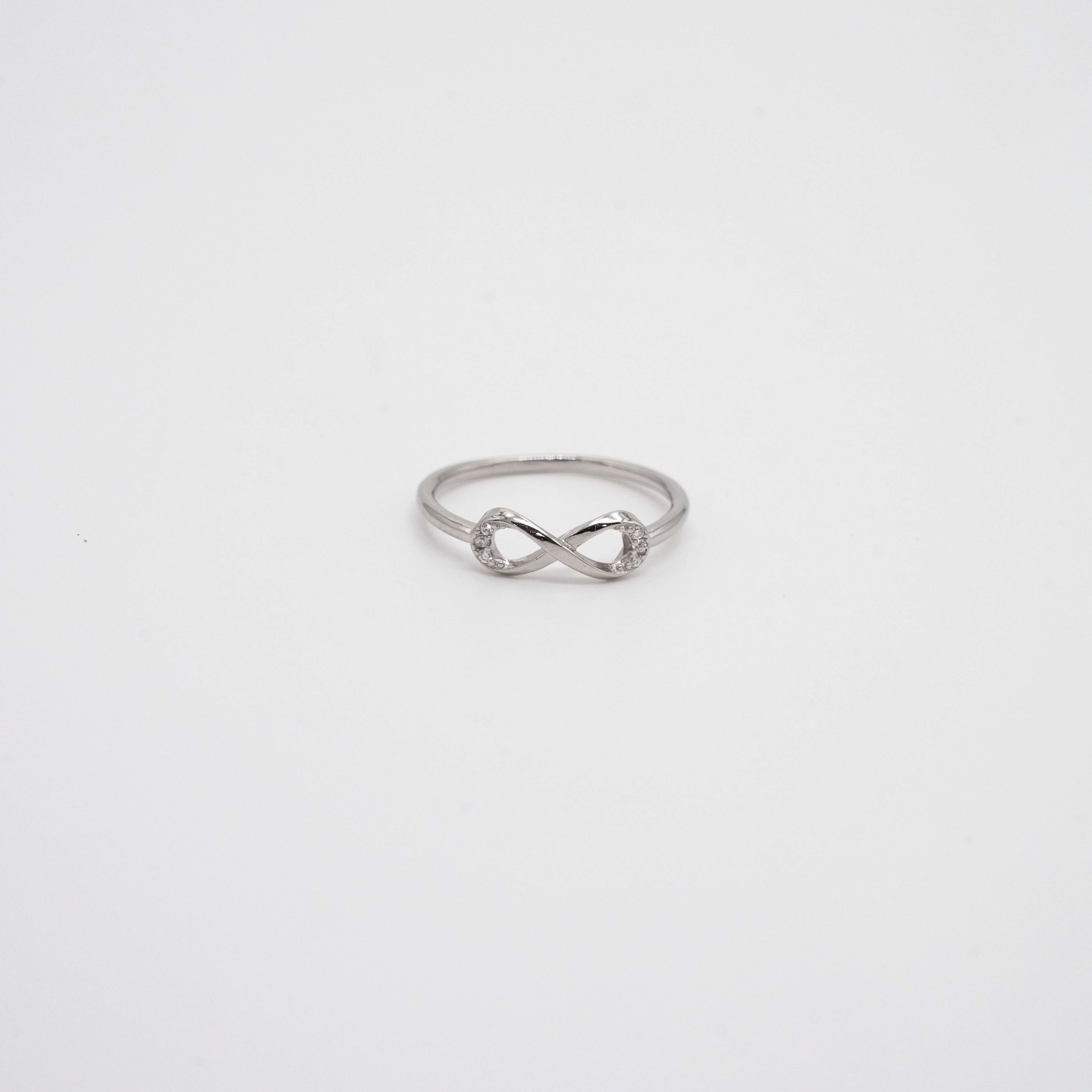Arham Silver Palace - Silver Infinity Ring