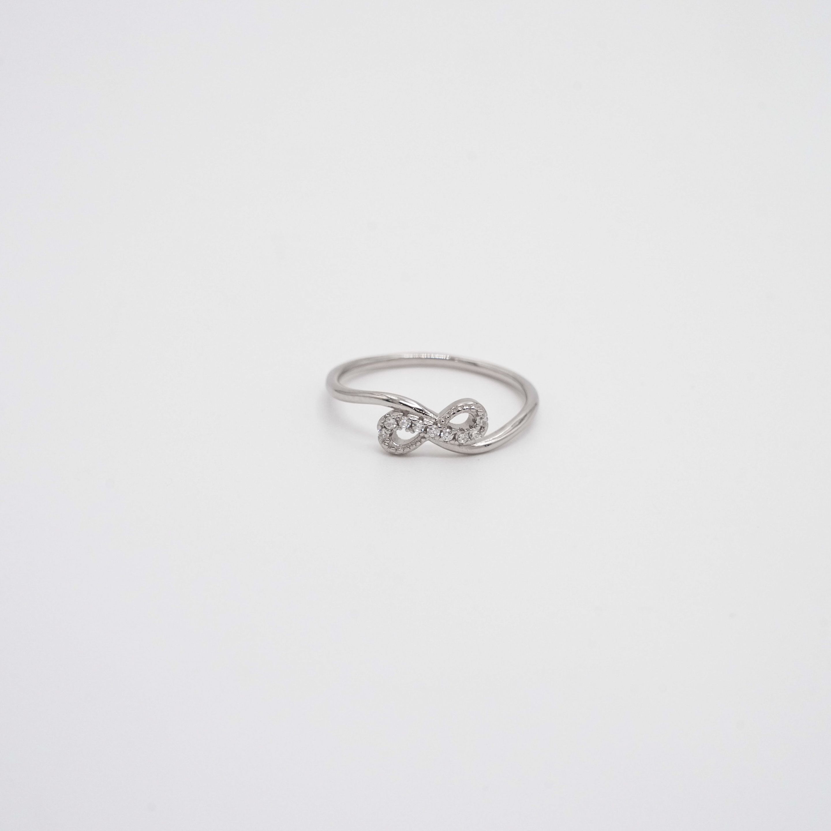 Arham Silver Palace - Silver Infinity Ring
