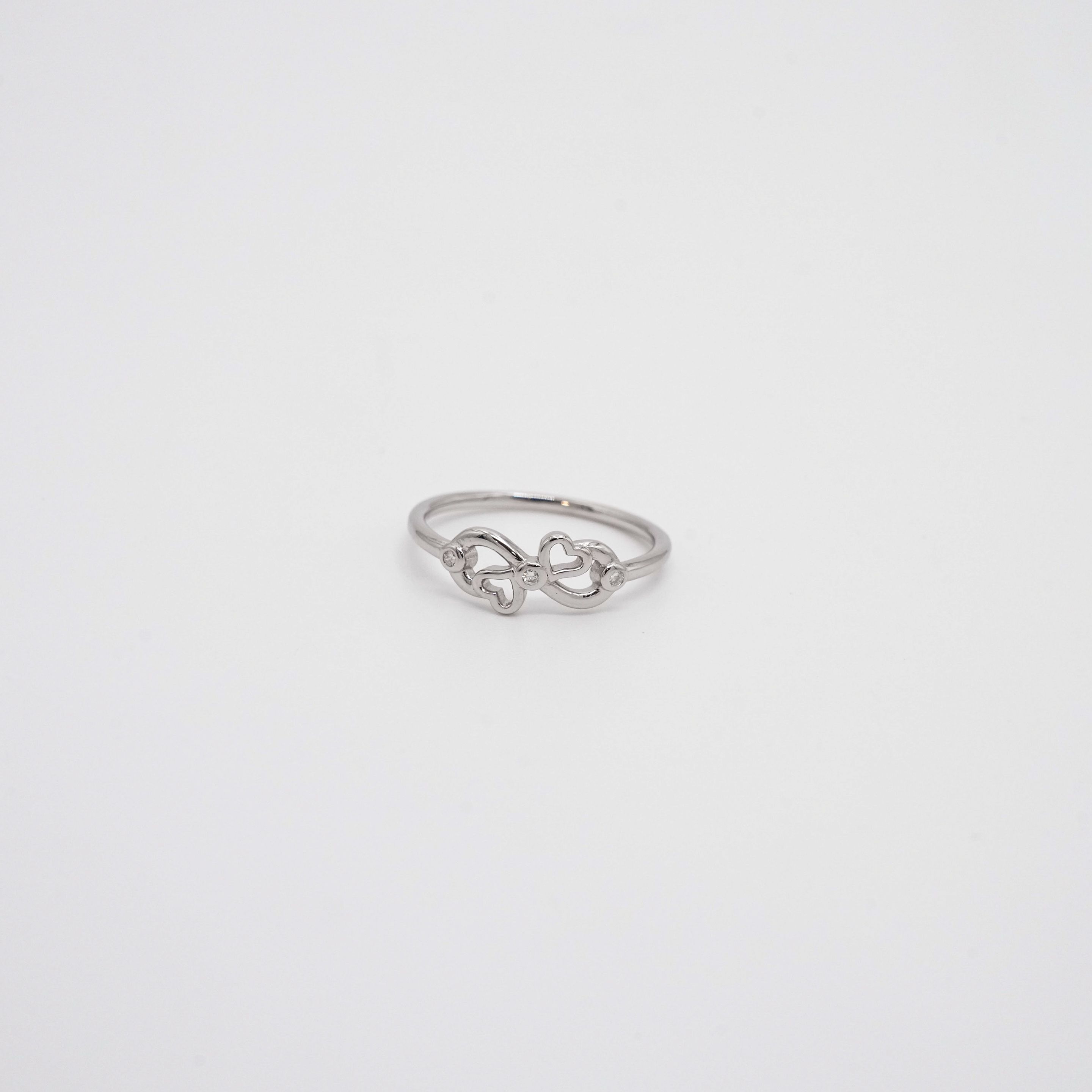 Arham Silver Palace - Silver Heart Ring