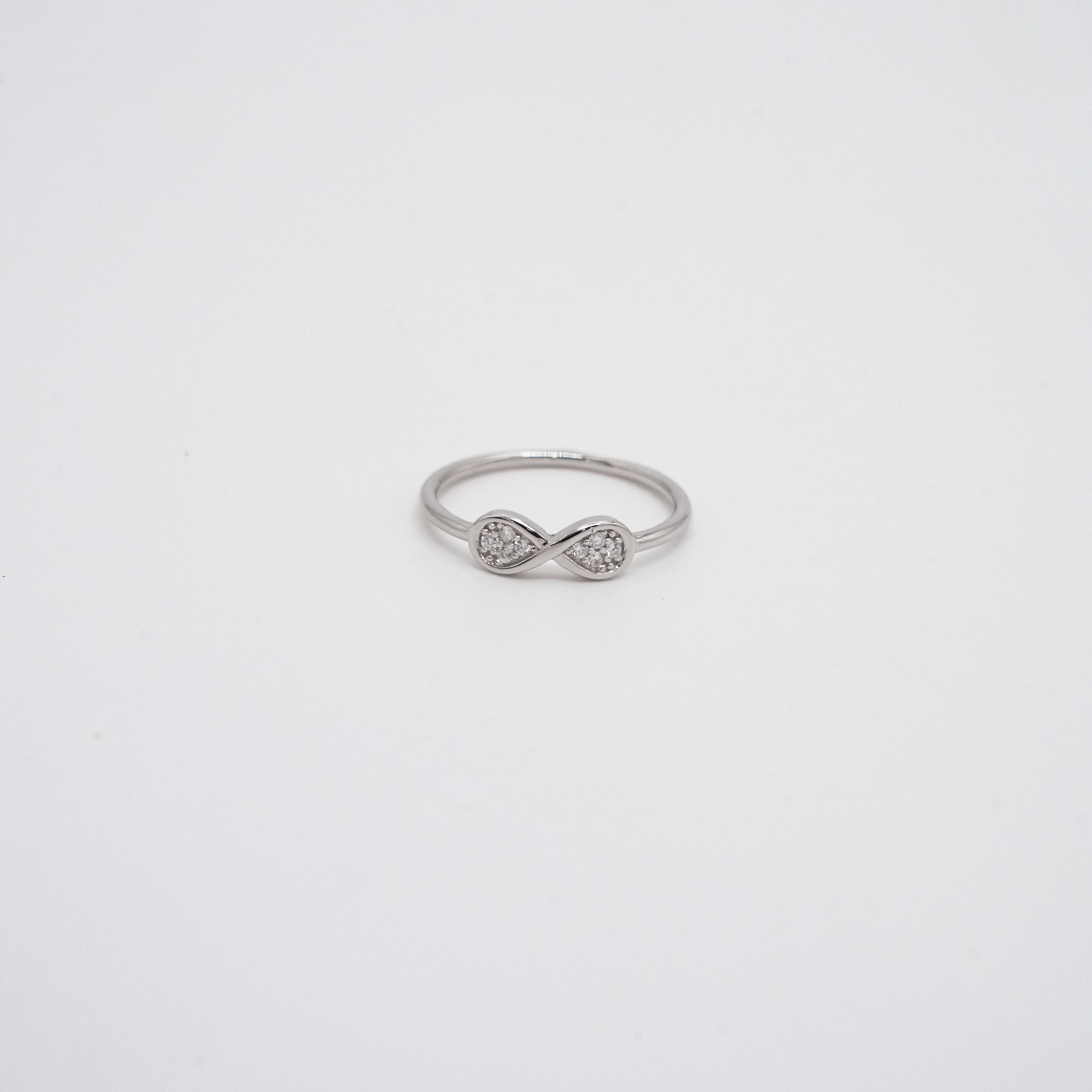 Arham Silver Palace - Silver Infinity Ring