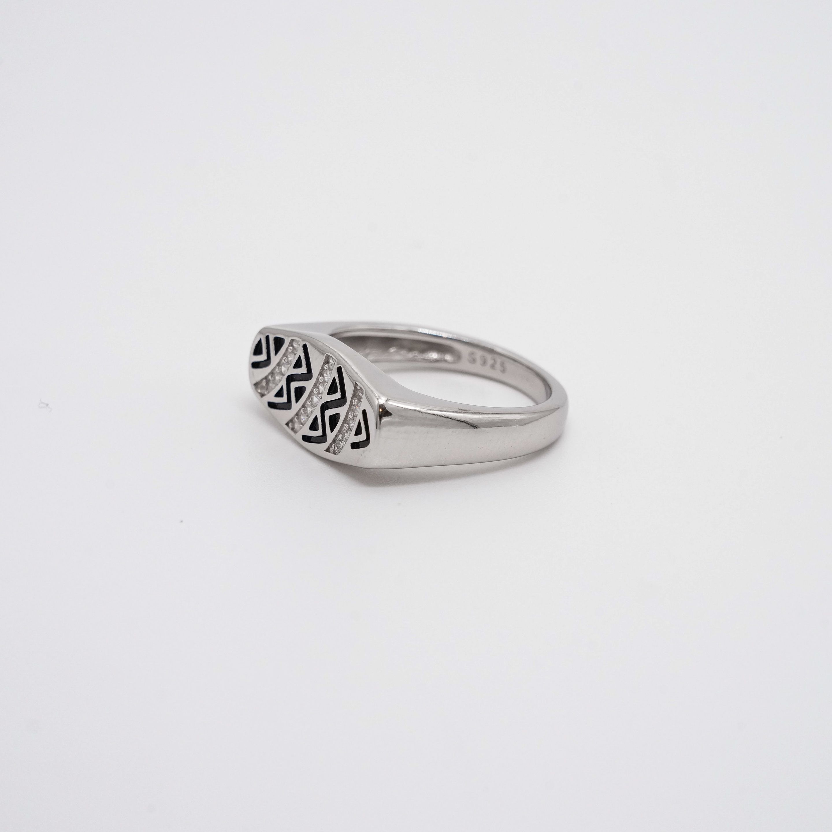 Arham Silver Palace - Silver Pattern Ring