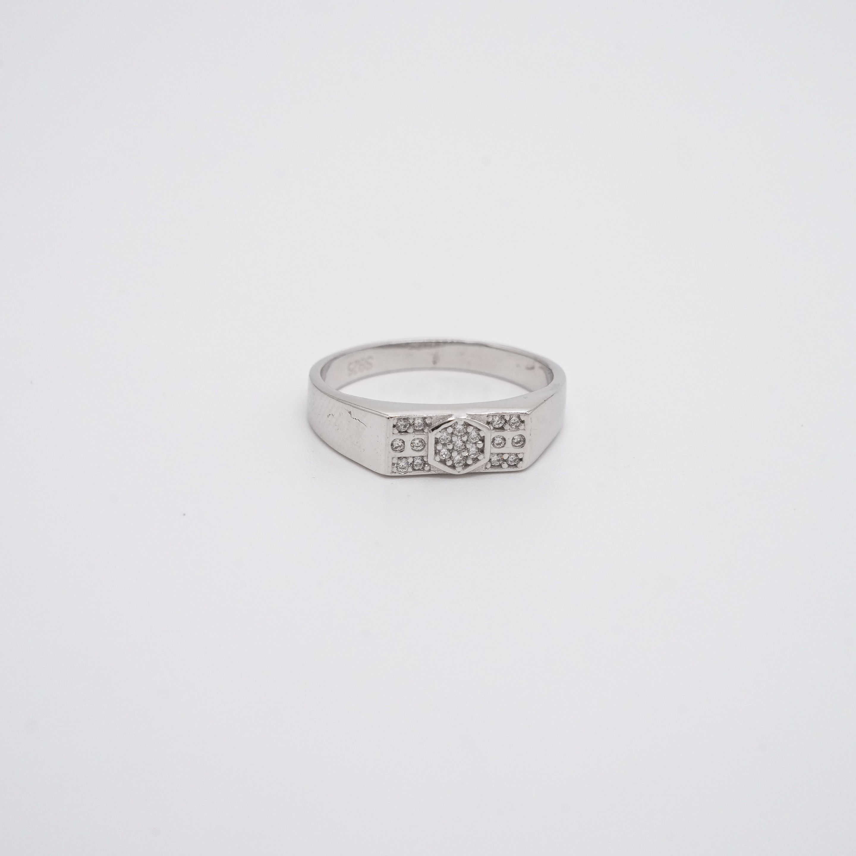 Arham Silver Palace - Silver Stone Ring