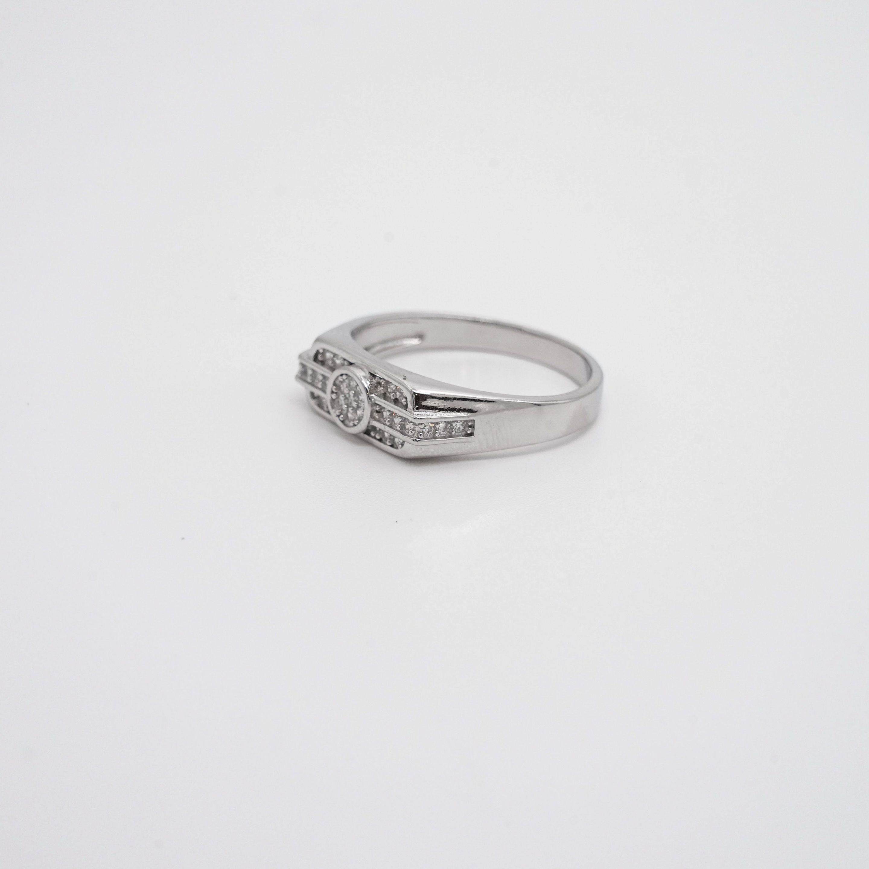 Arham Silver Palace - Silver Stone Ring