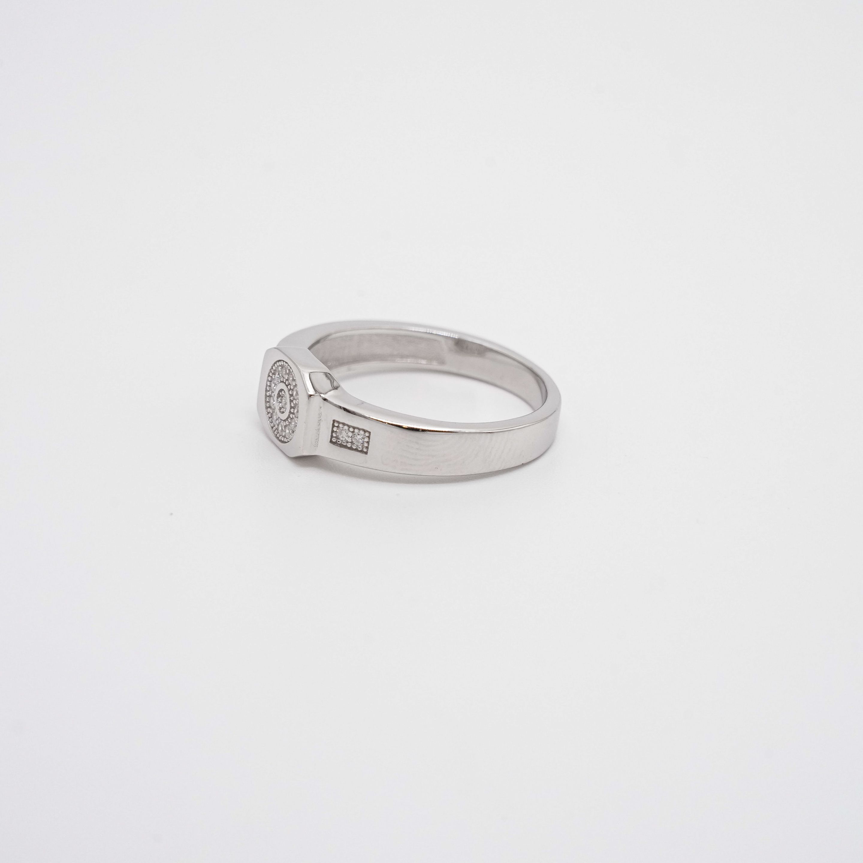 Arham Silver Palace - Silver Stone Ring