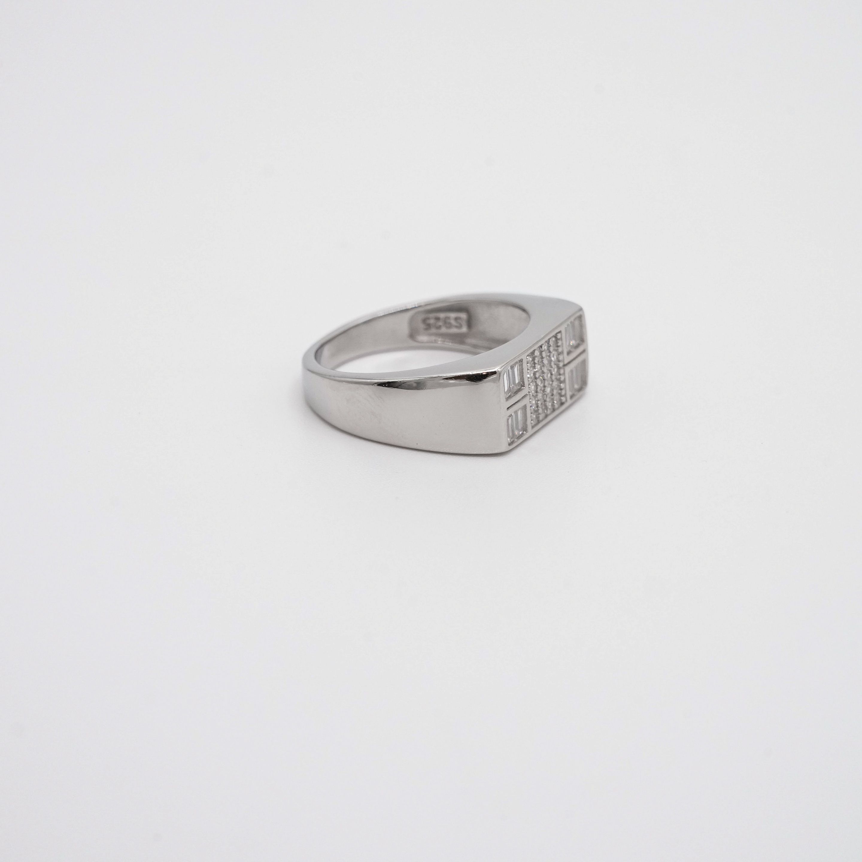 Arham Silver Palace - Silver CZ Ring