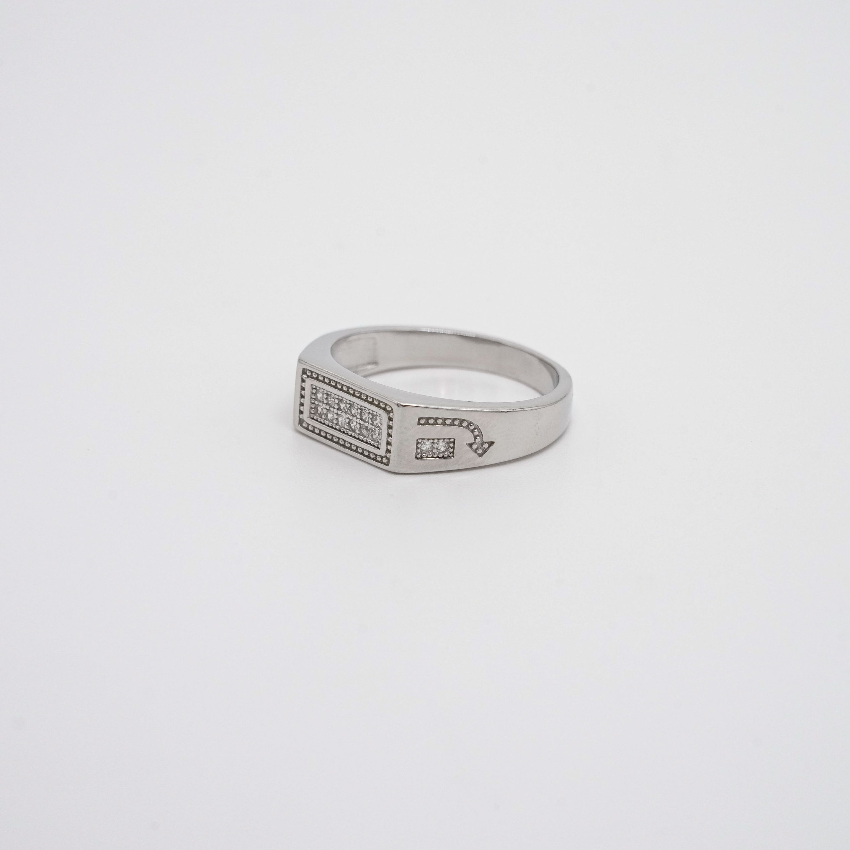Arham Silver Palace - Silver Stone Ring