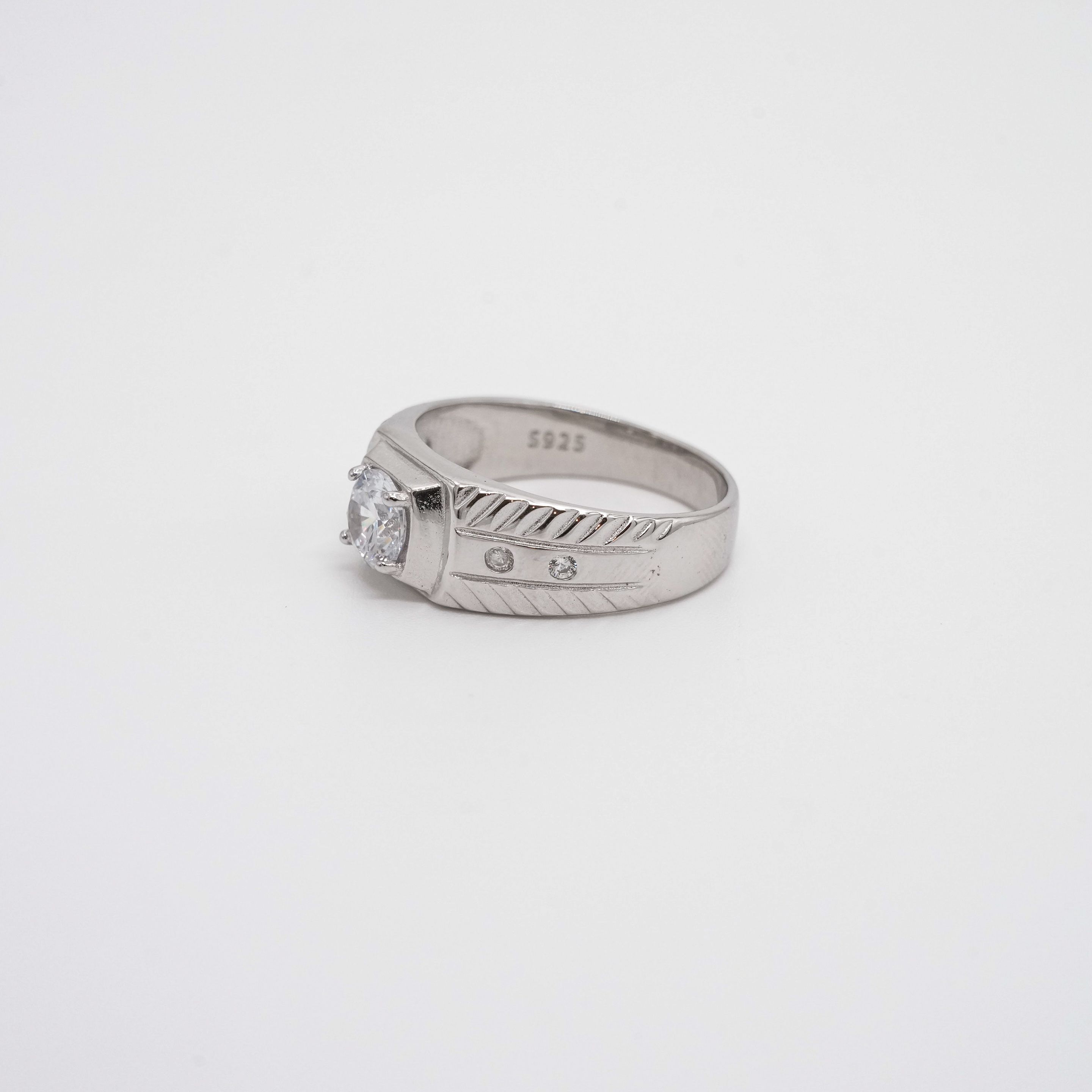 Arham Silver Palace - Silver Stone Ring