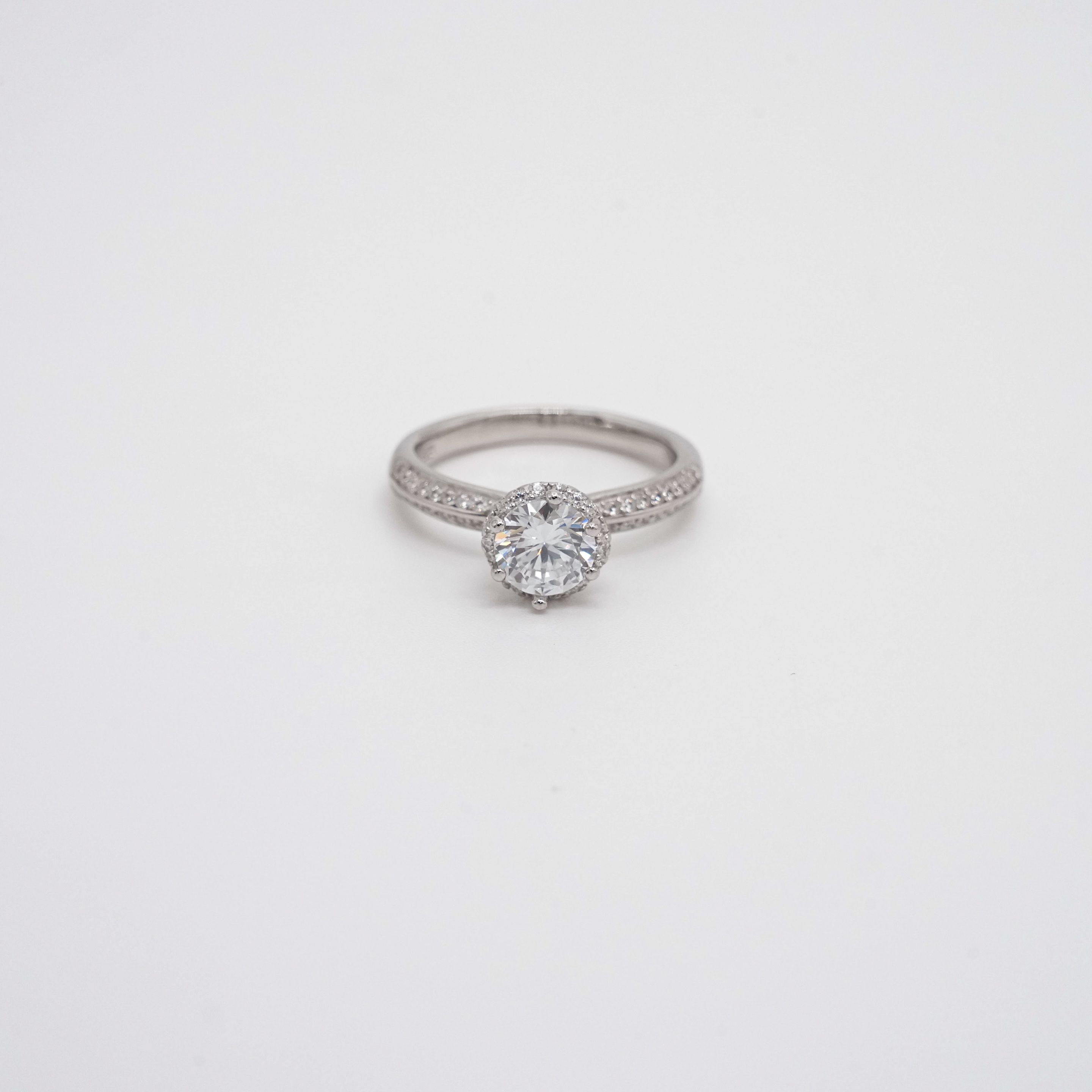 Arham Silver Palace - Silver Halo Ring