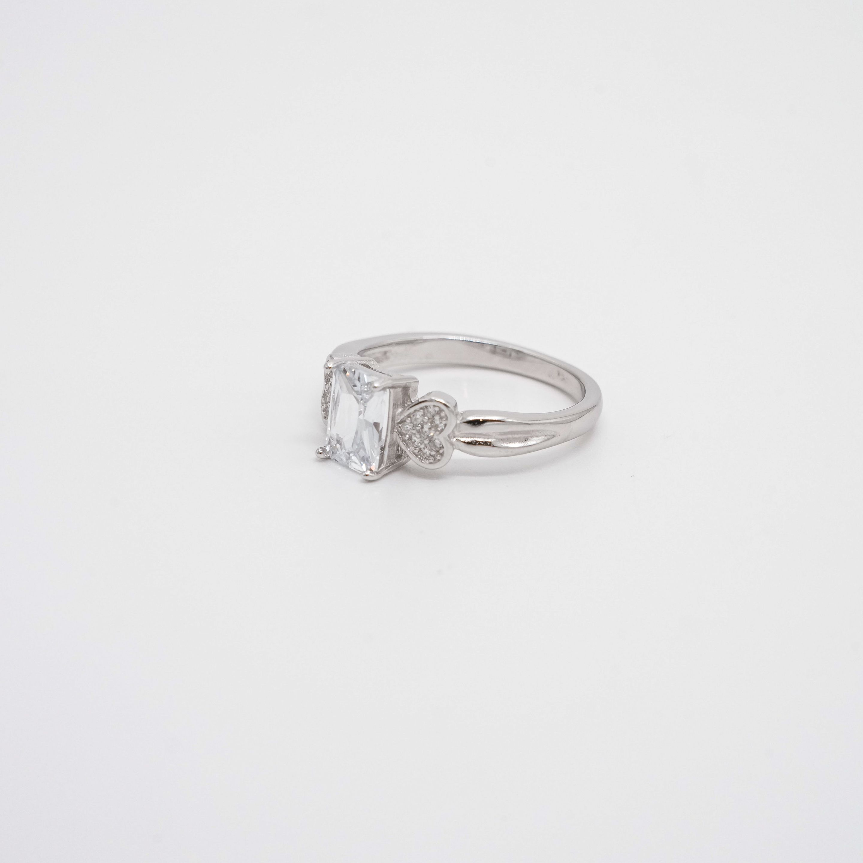 Arham Silver Palace - Silver Heart Ring