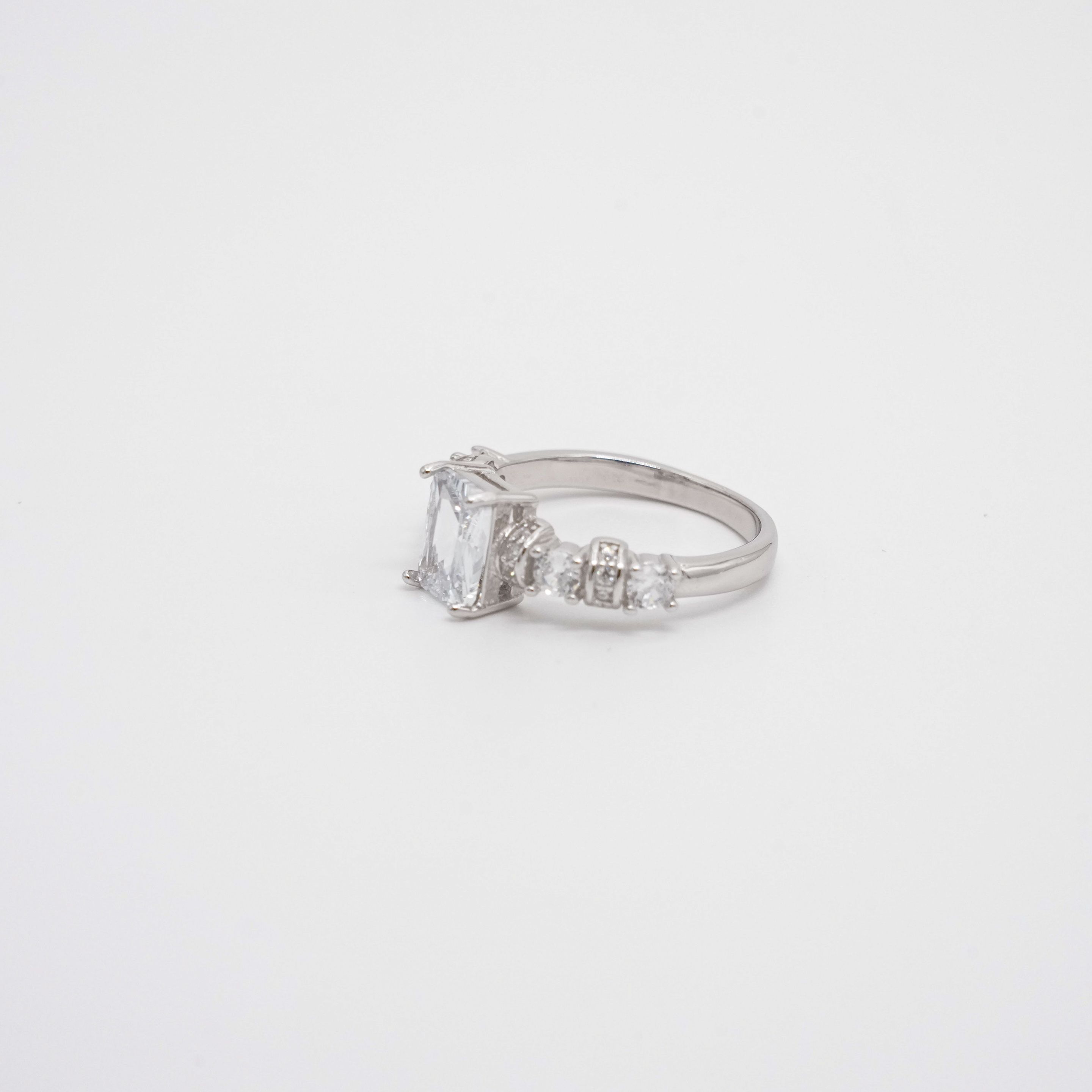 Arham Silver Palace - Silver Fashion Ring