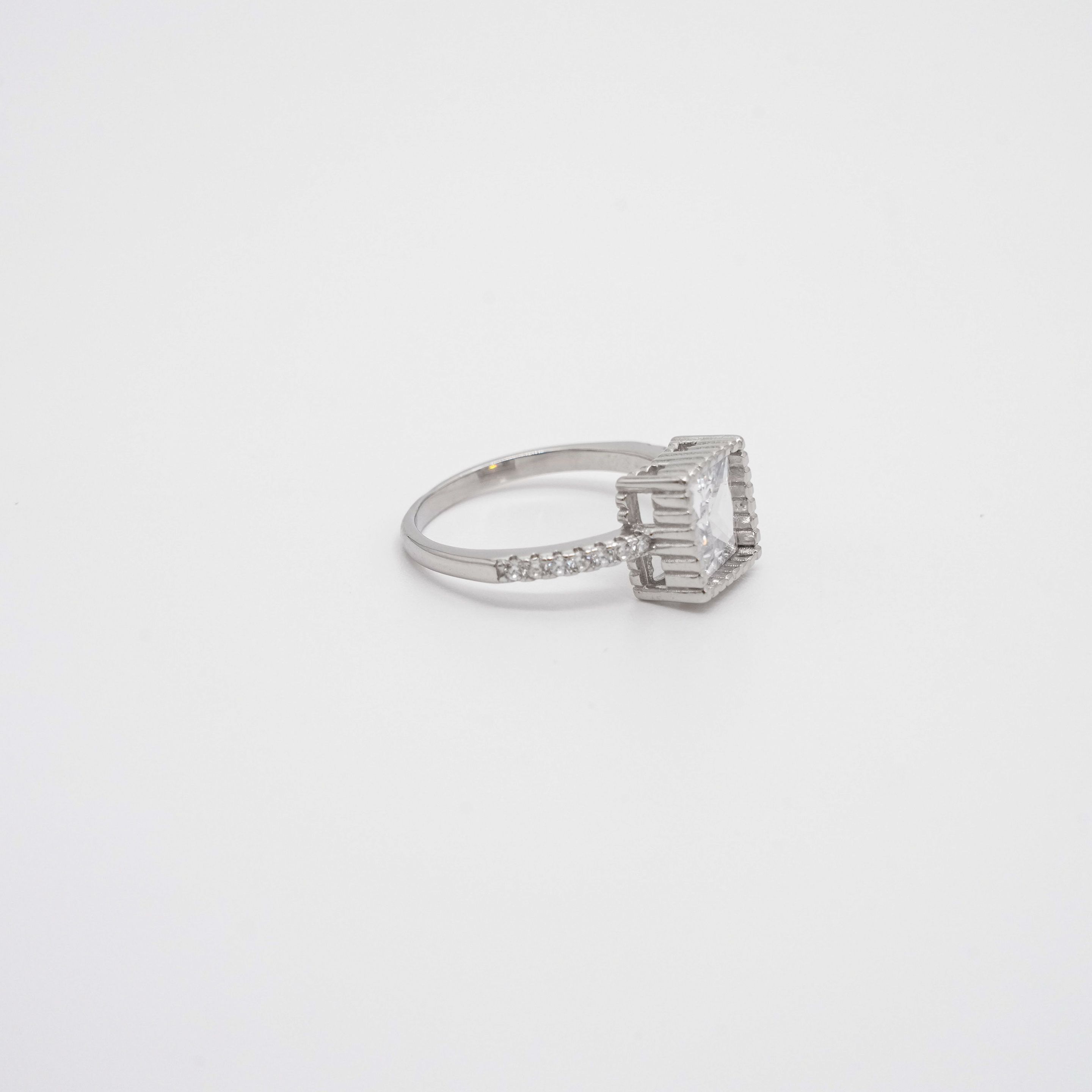 Arham Silver Palace - Silver Square Ring