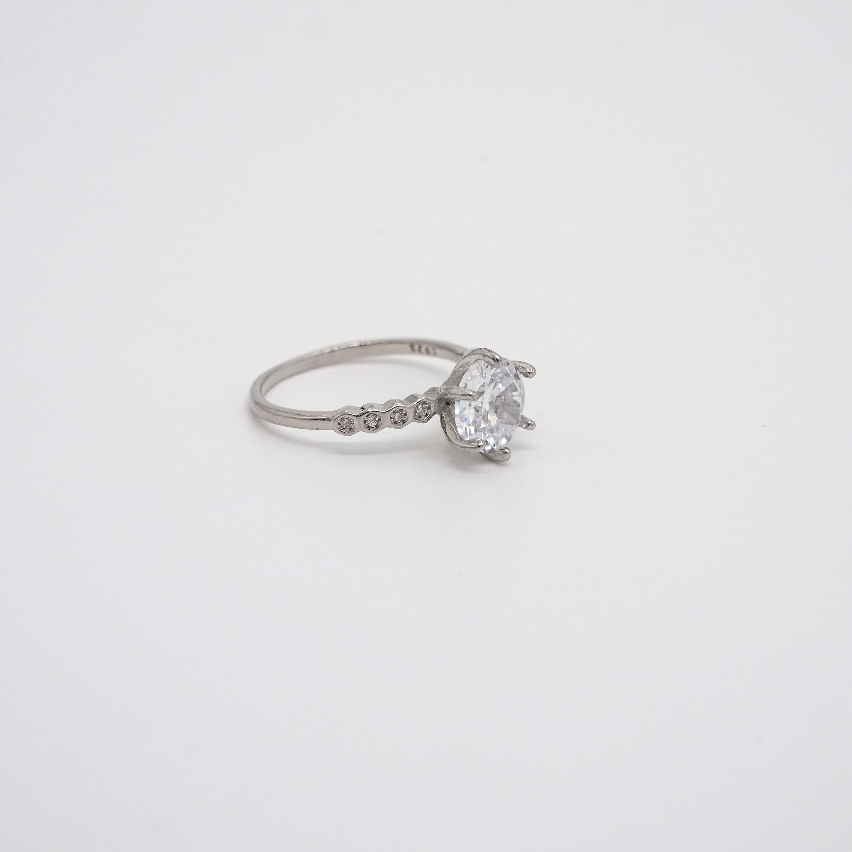 Arham Silver Palace - Silver Classic Ring
