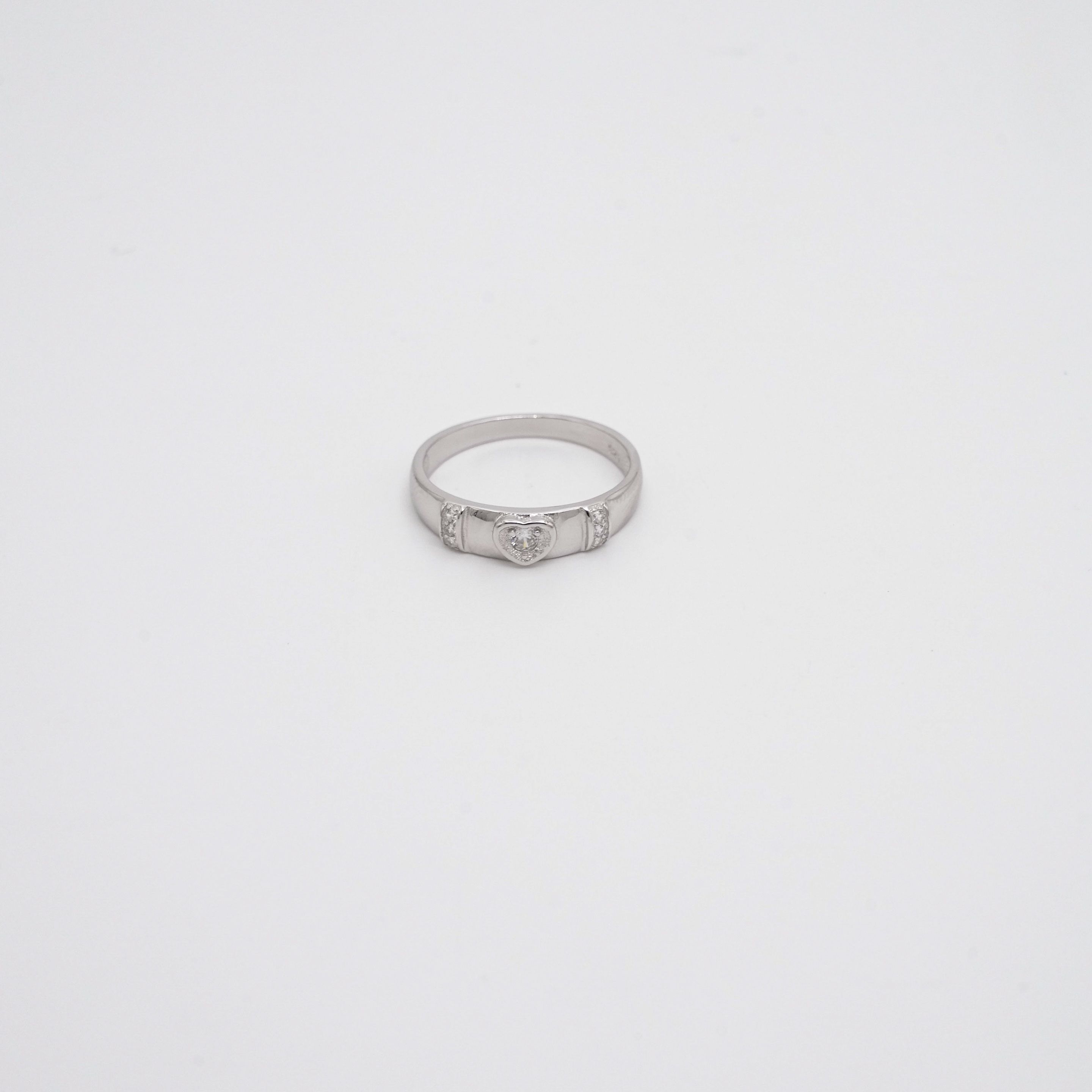 Arham Silver Palace - Silver Heart Ring