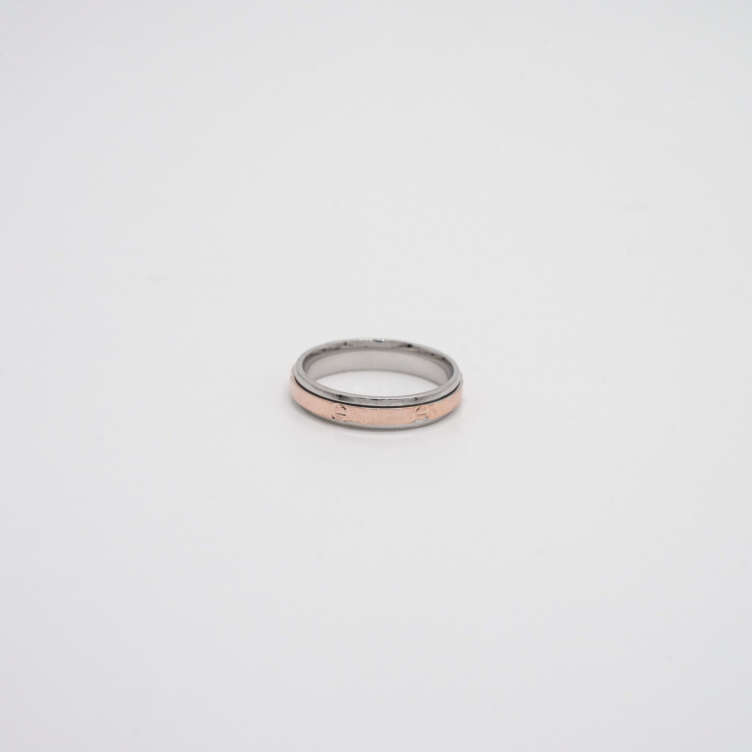 Arham Silver Palace - Silver Band Ring