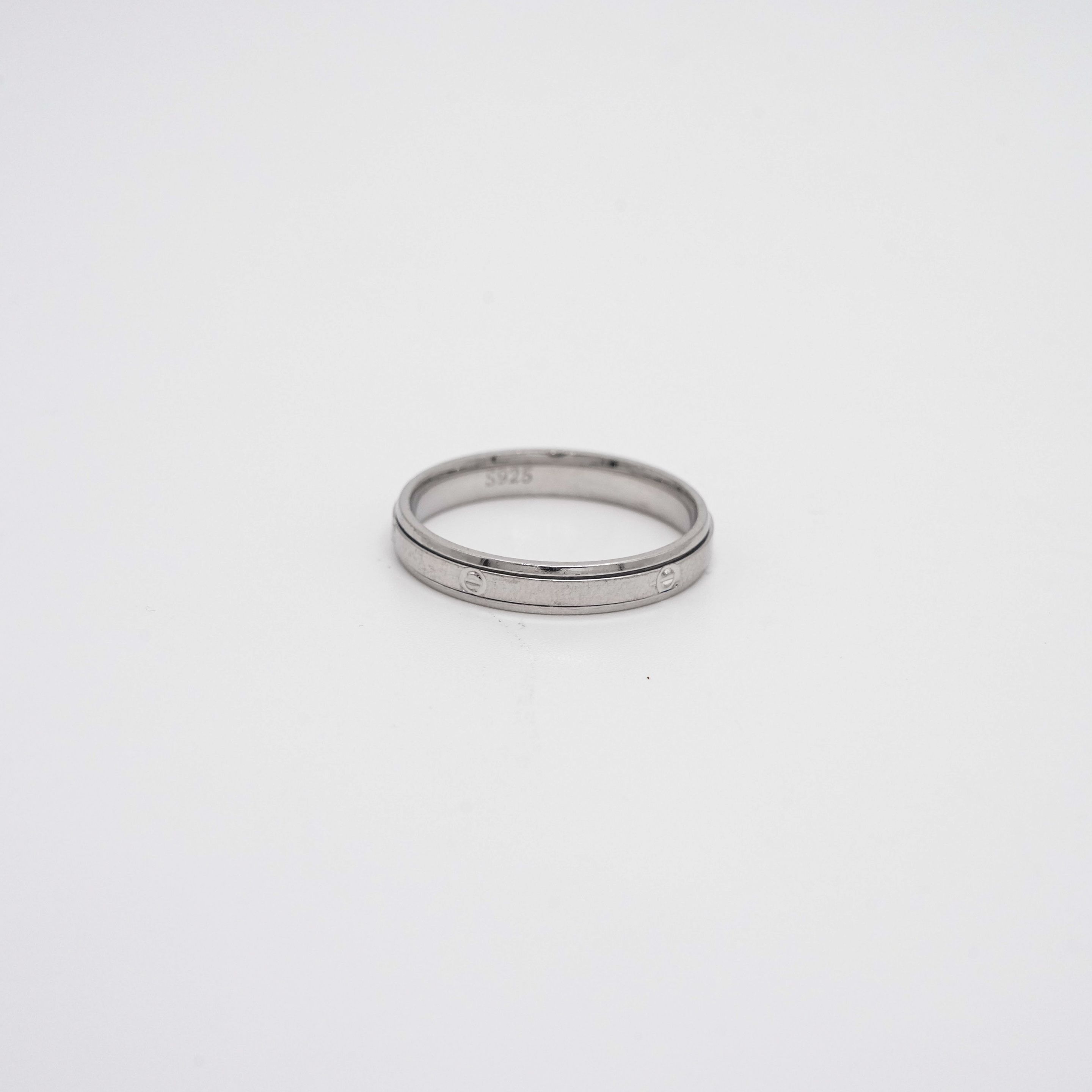 Arham Silver Palace - Silver Band Ring