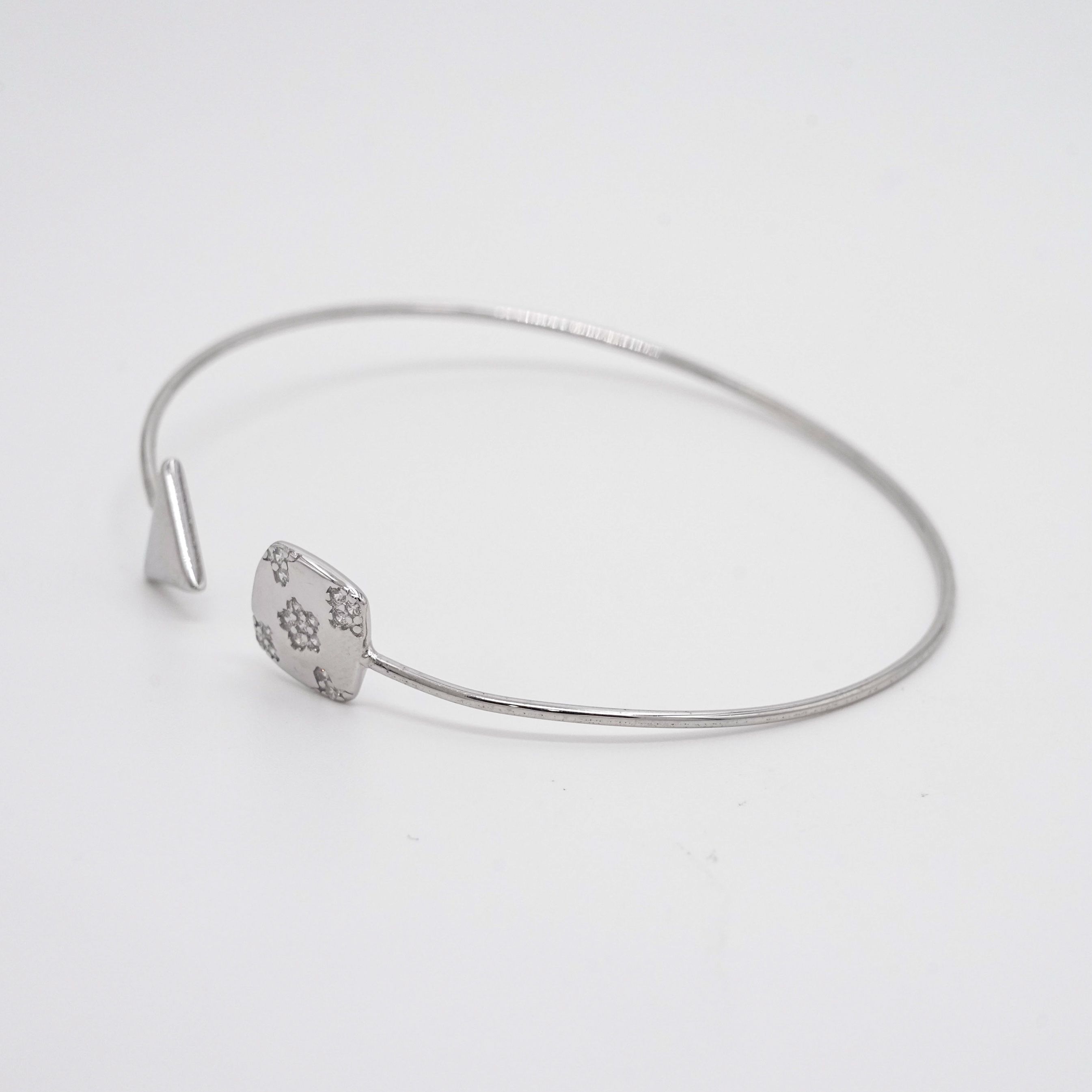 Arham Silver Palace - Silver Arrow Bracelet