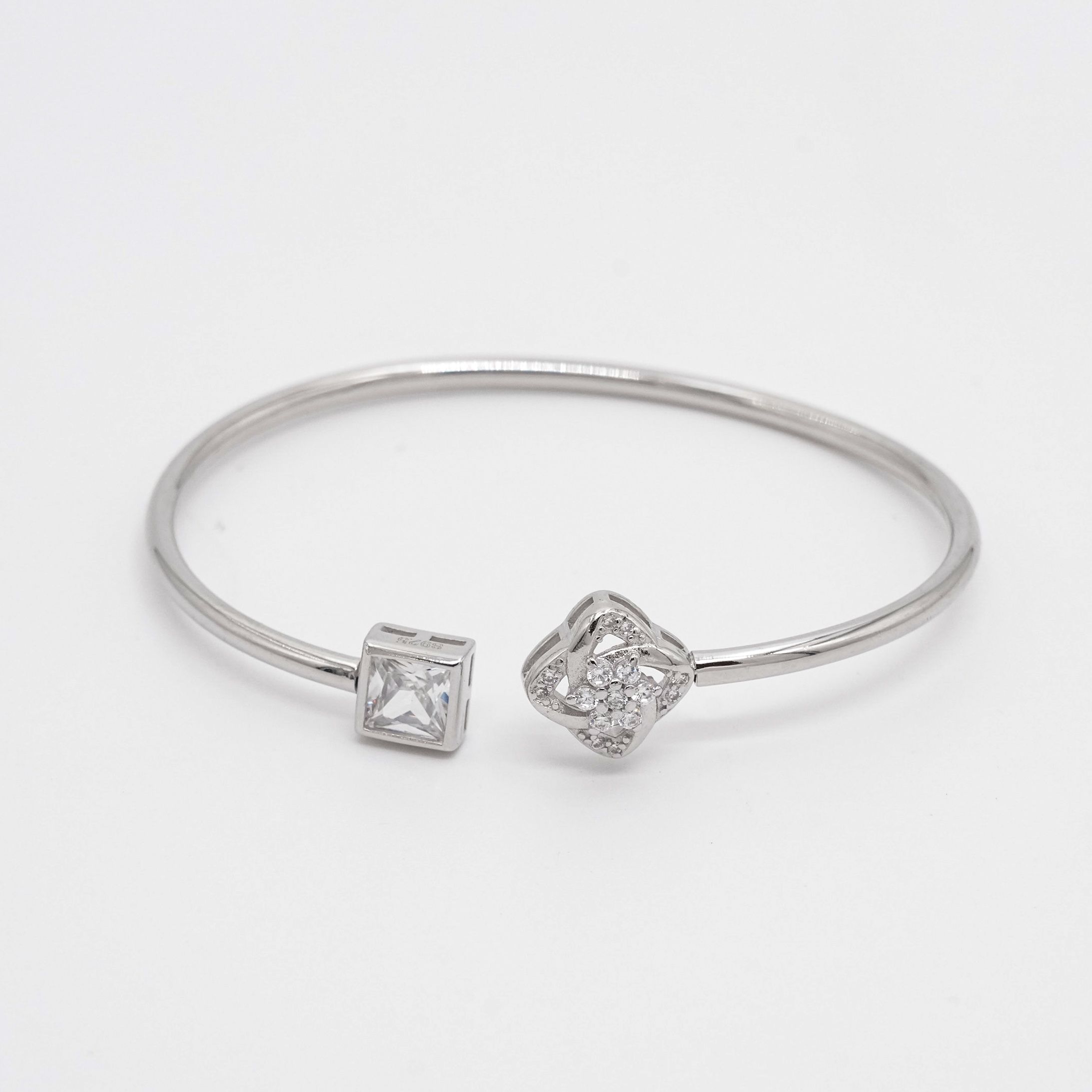 Arham Silver Palace - Silver Bangle Bracelet