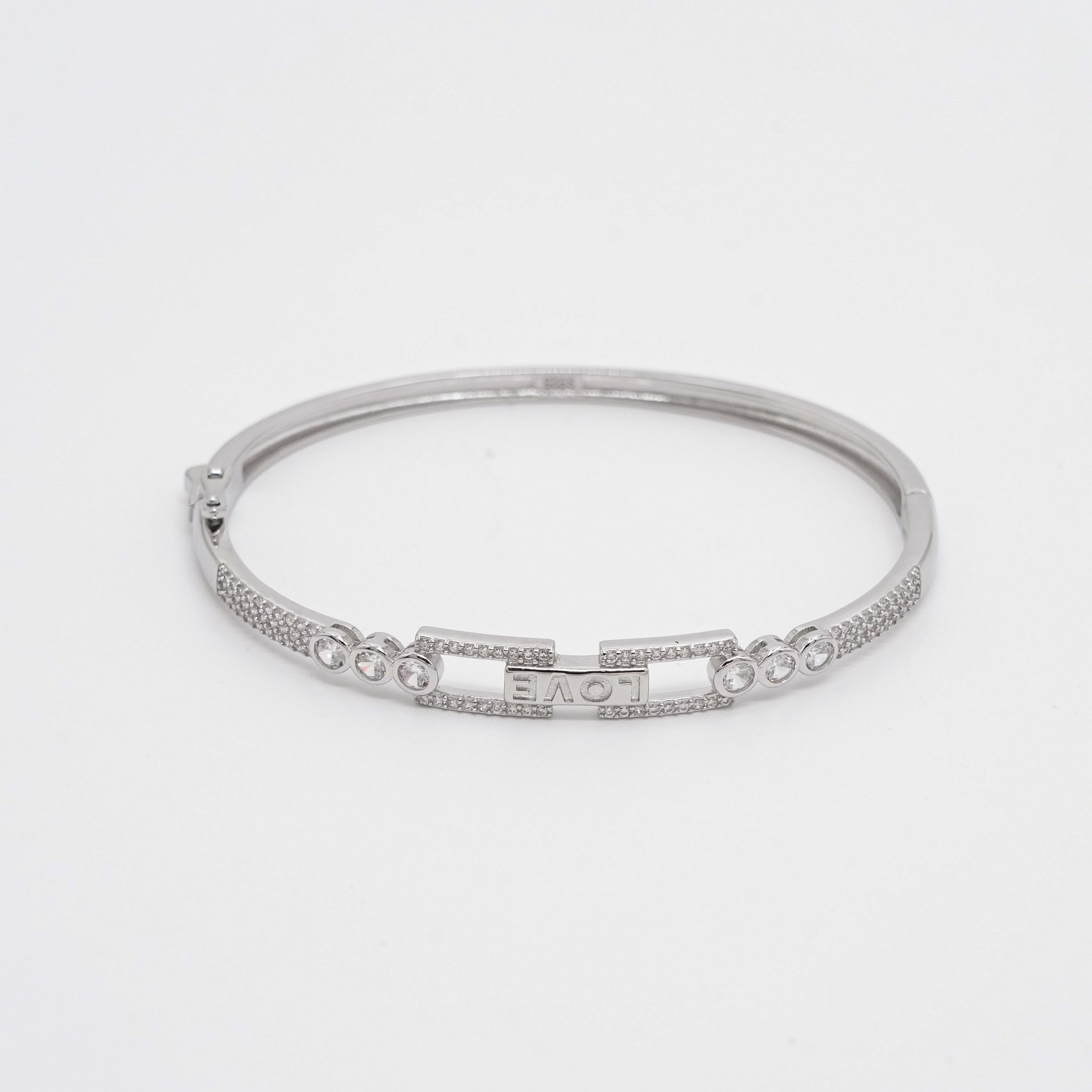 Arham Silver Palace - Silver Love Bracelet