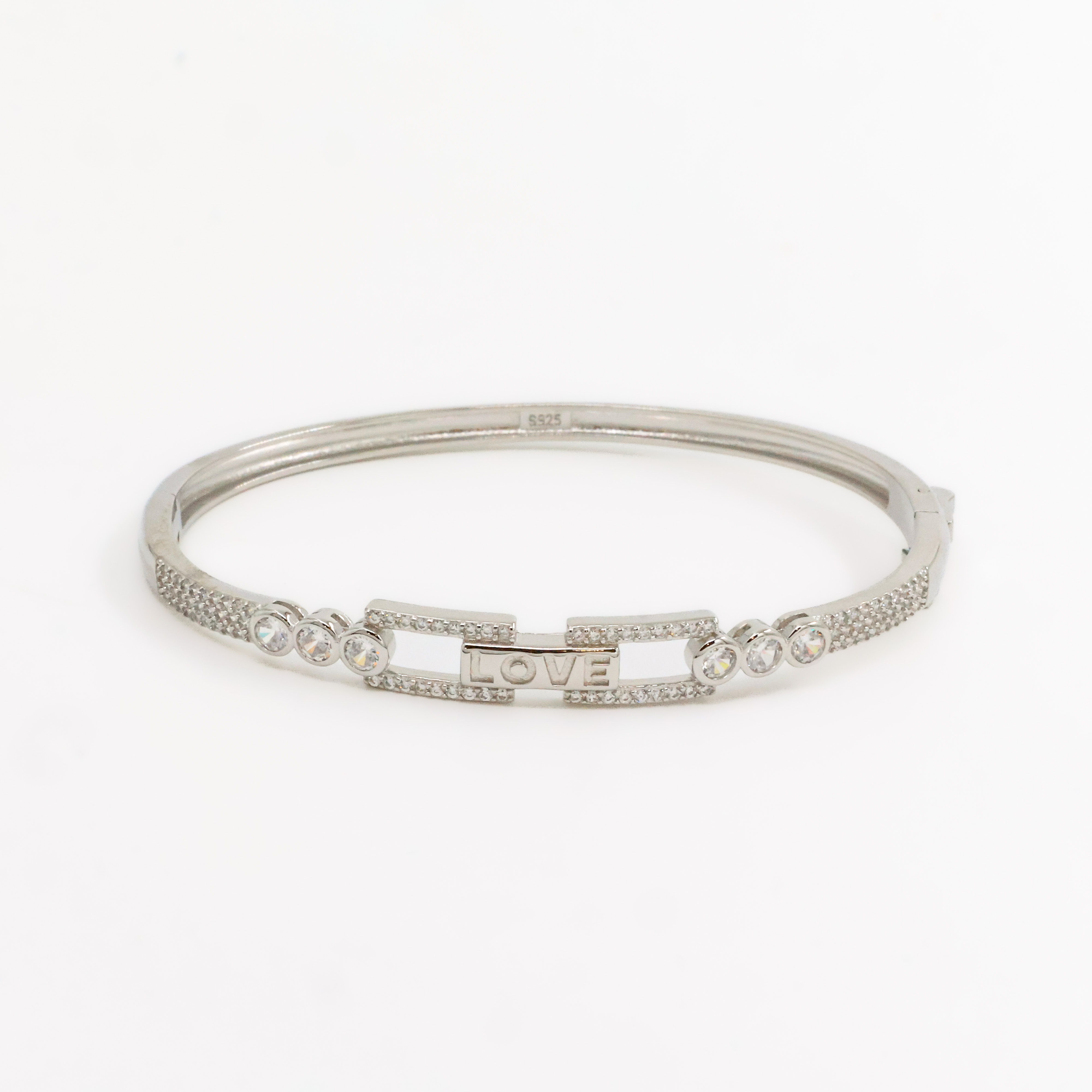 Arham Silver Palace - Silver Love Bracelet
