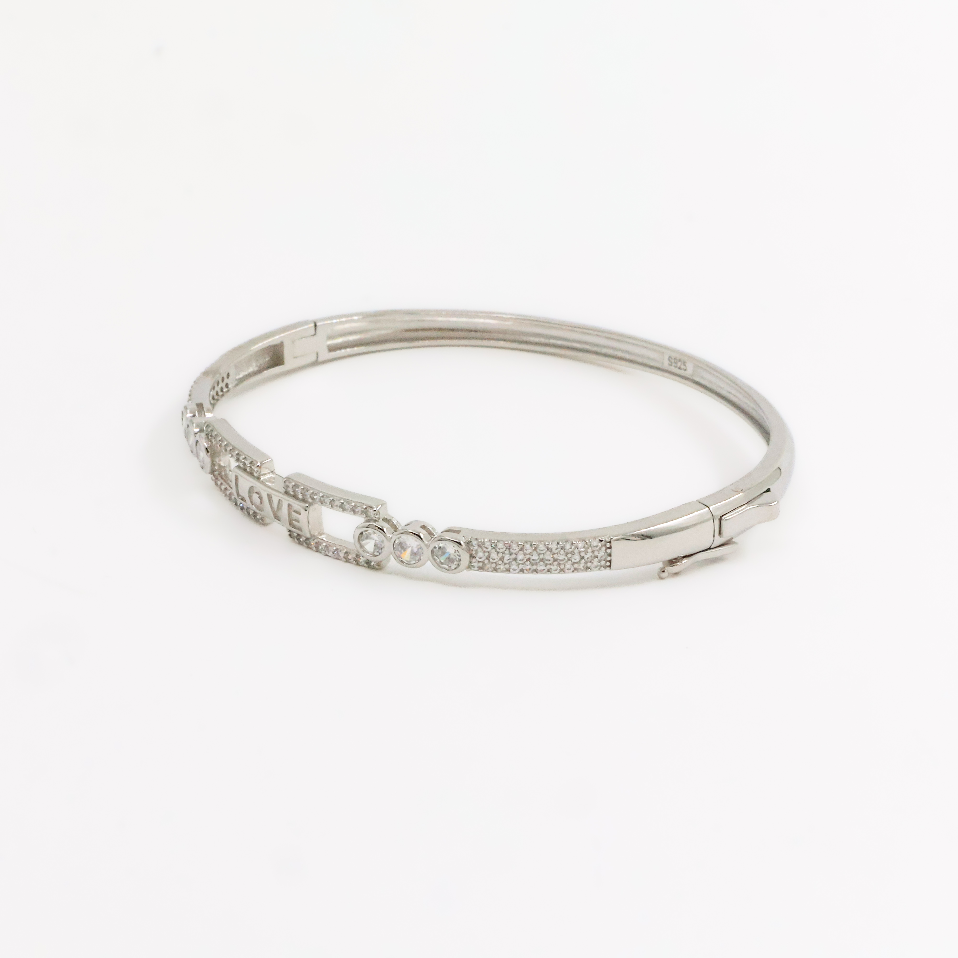 Arham Silver Palace - Silver Love Bracelet
