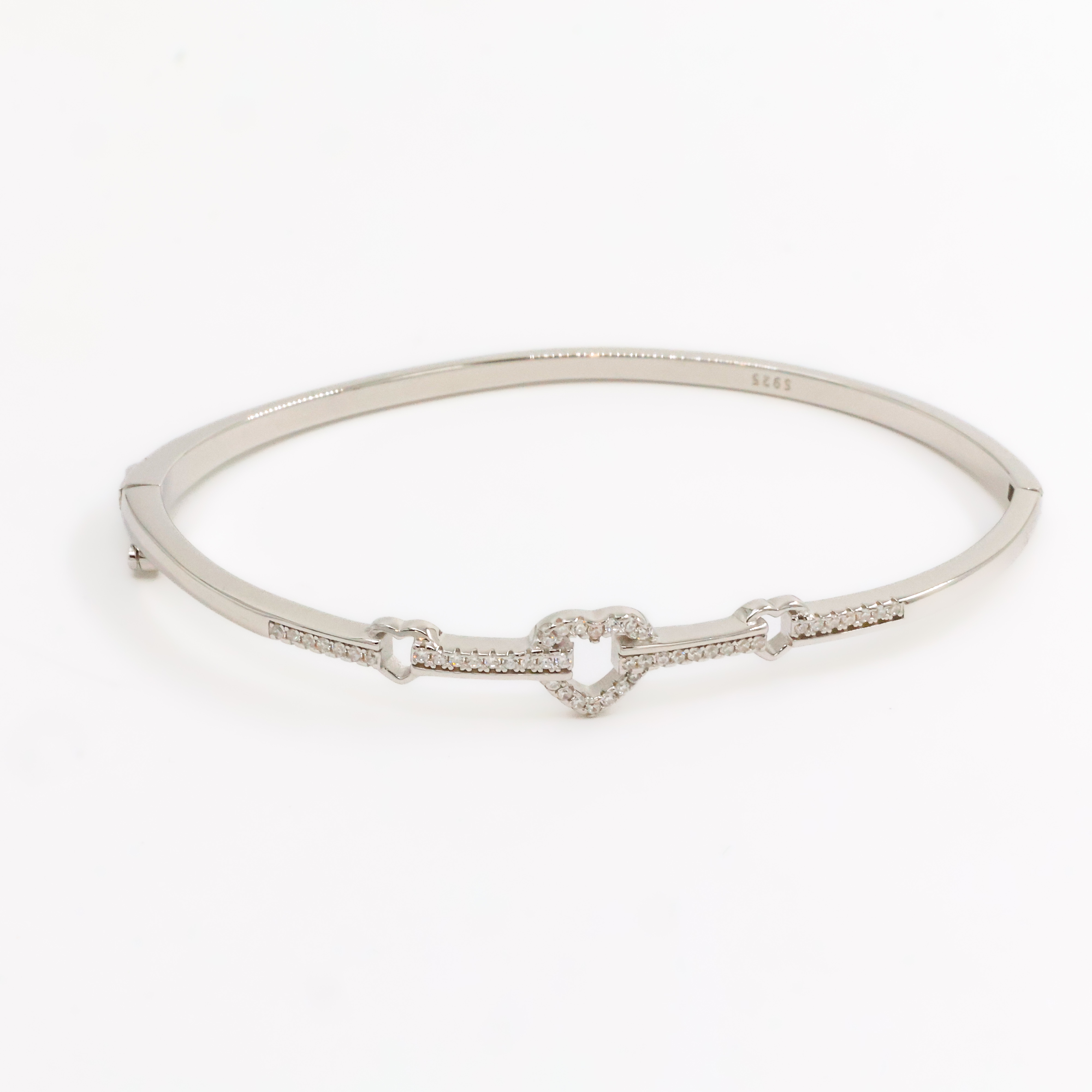 Arham Silver Palace - Silver Heart Bracelet