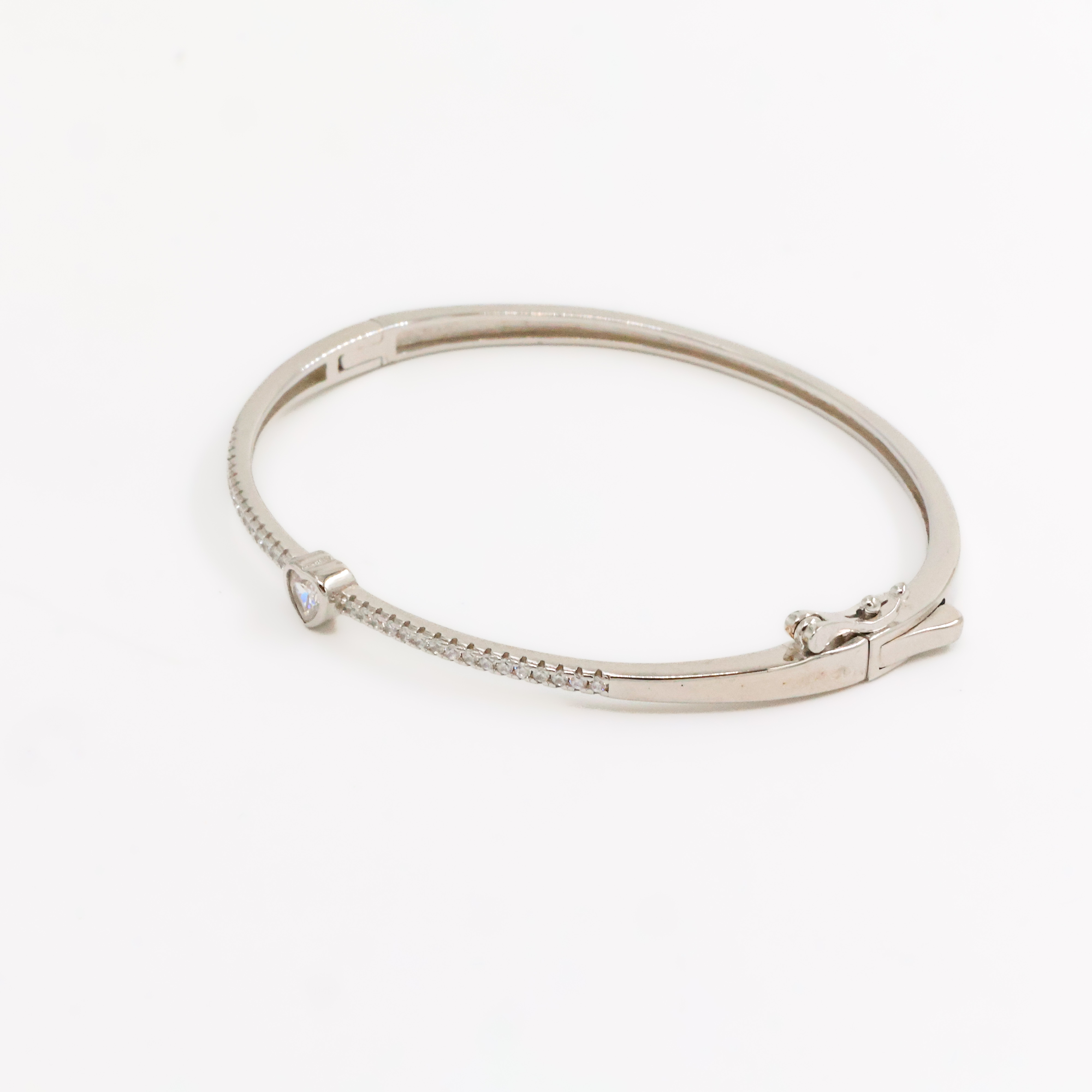 Arham Silver Palace - Silver Heart Bracelet