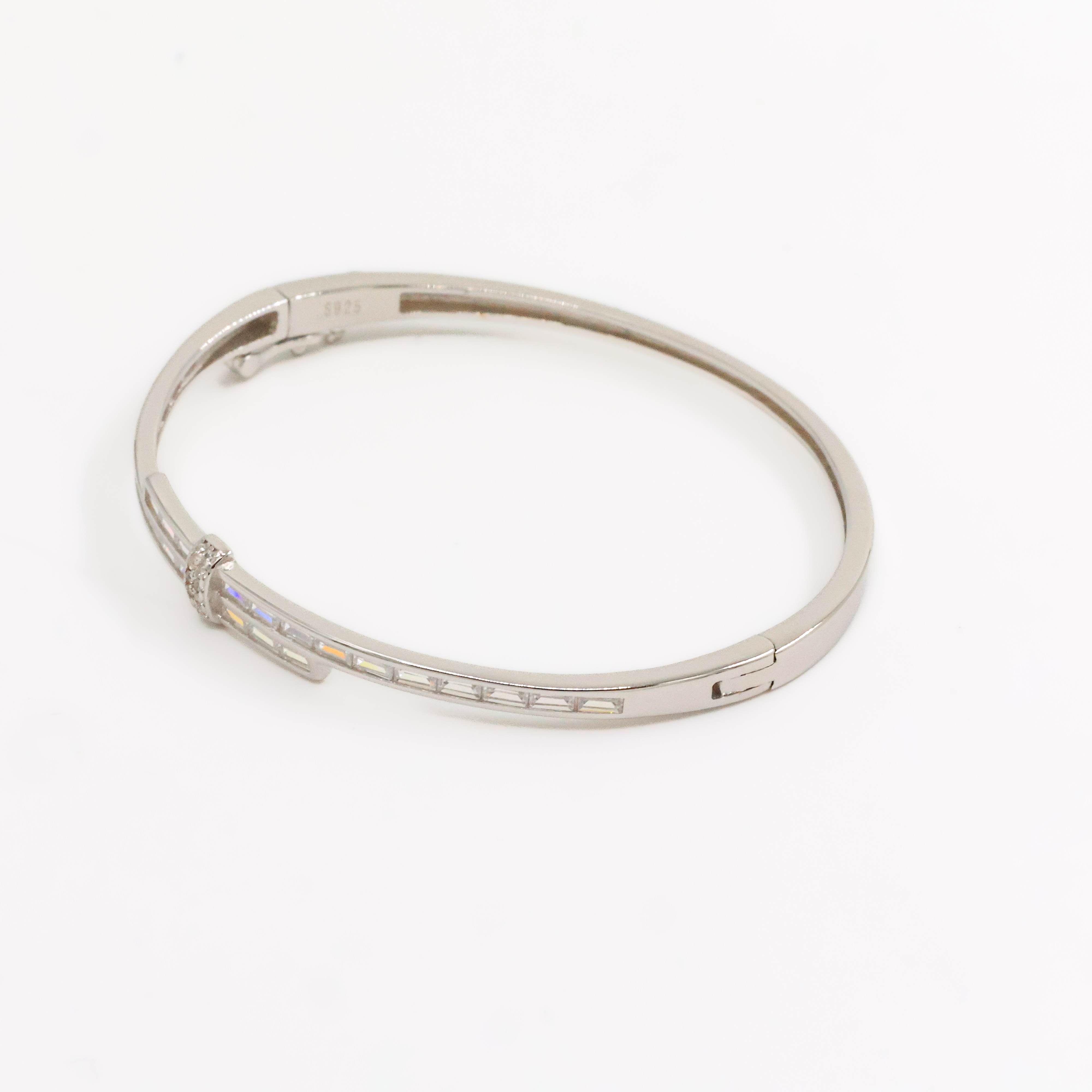 Arham Silver Palace - Silver Stone Bracelet