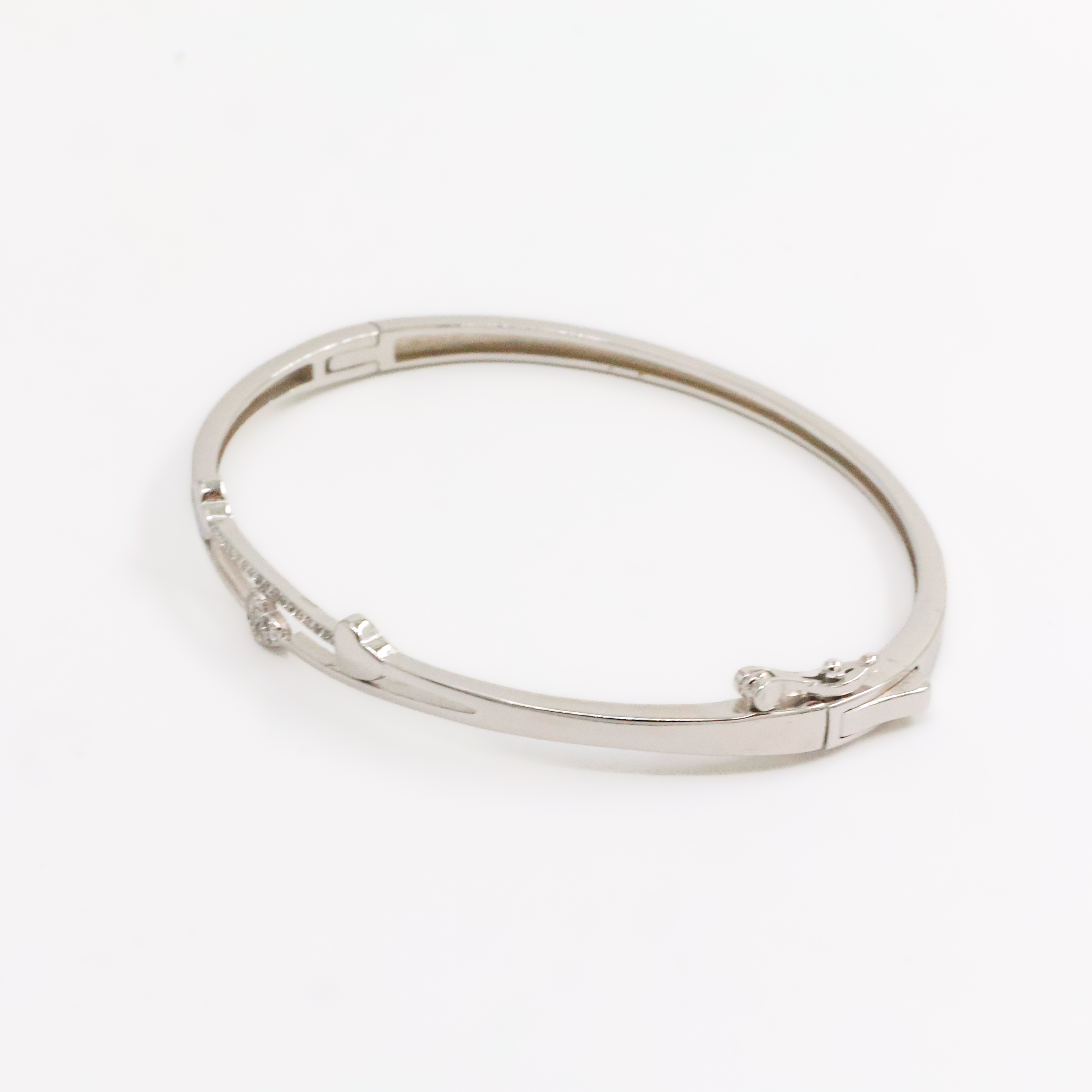 Arham Silver Palace - Silver Heart Bracelet