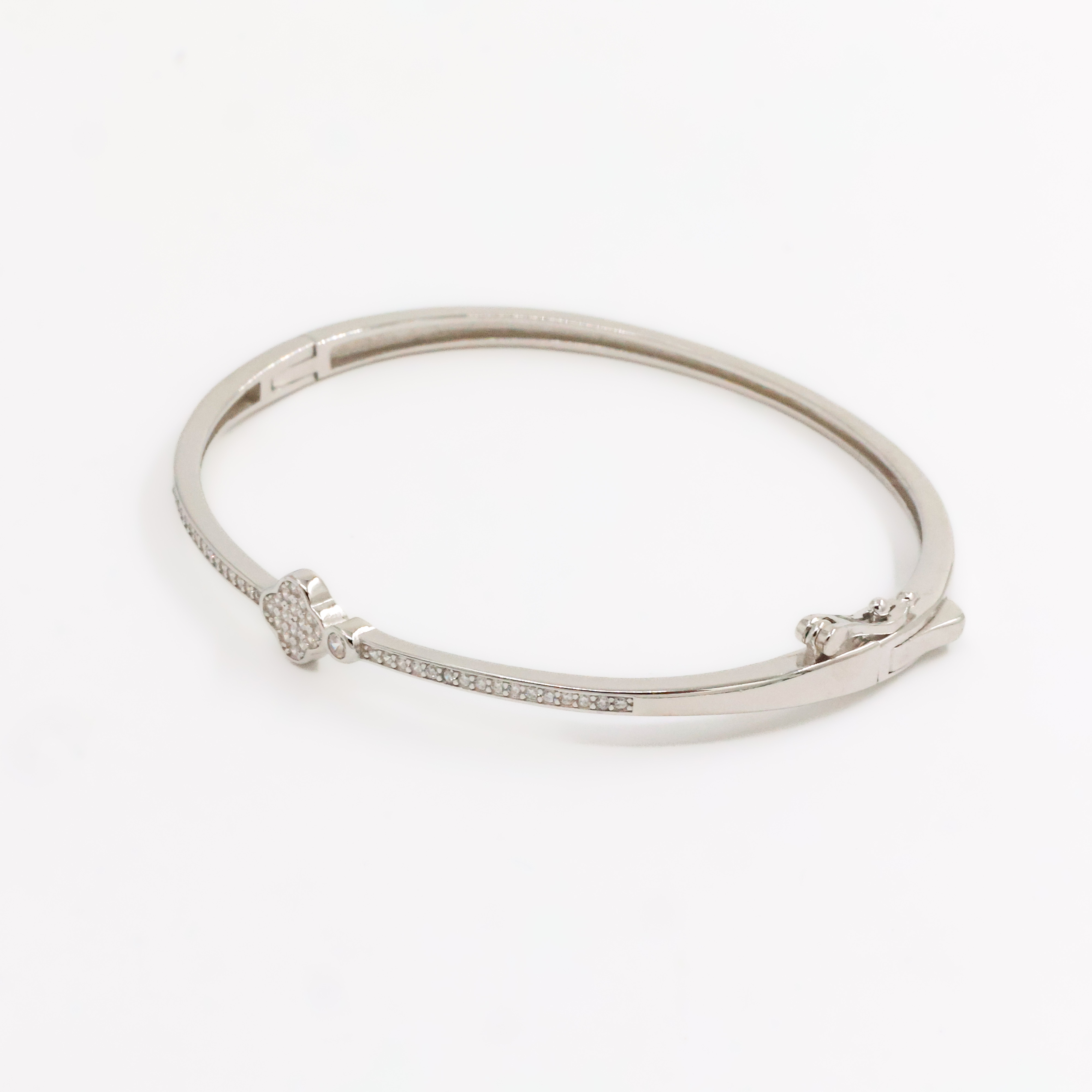 Arham Silver Palace - Silver Clover Bracelet