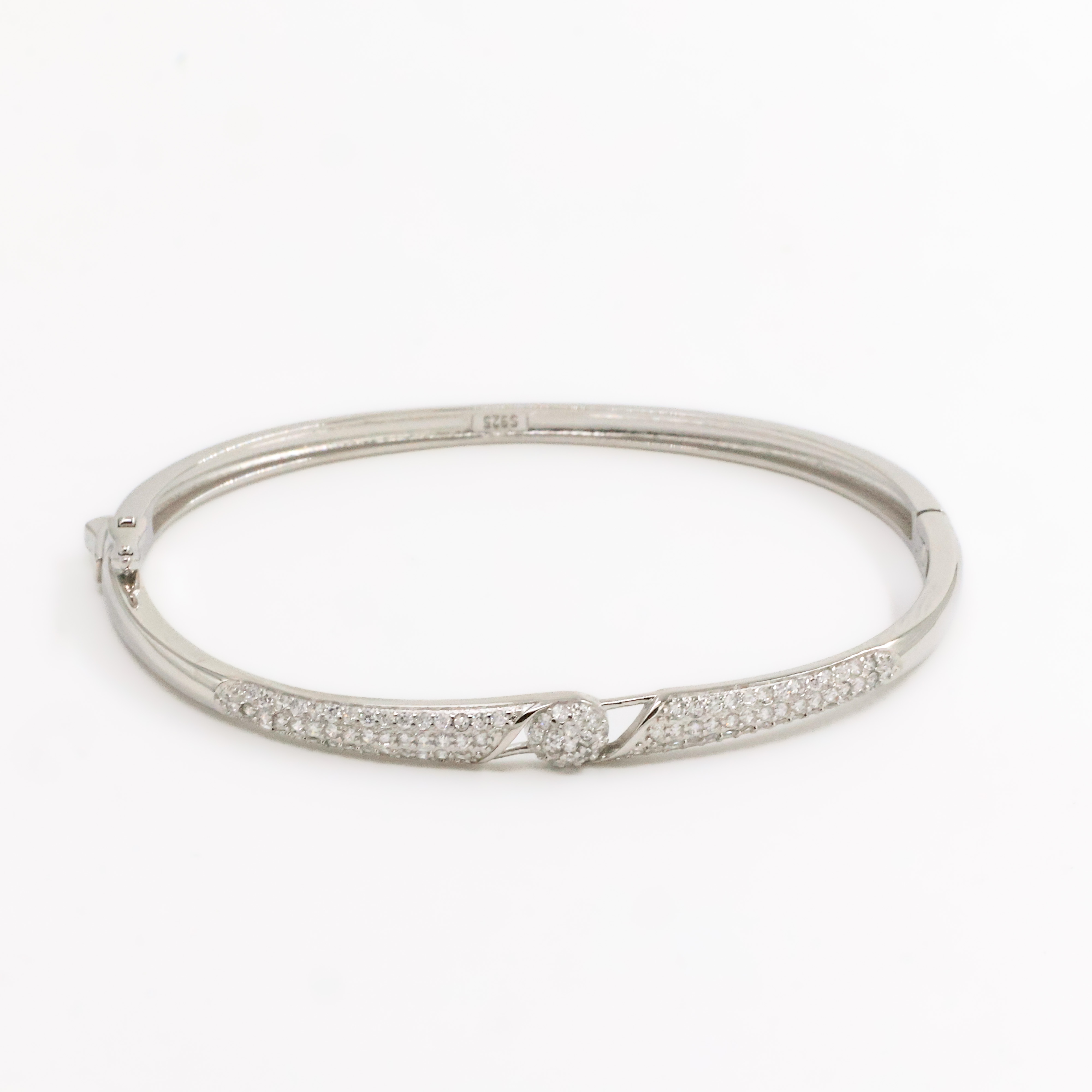 Arham Silver Palace - Silver Stone Bracelet