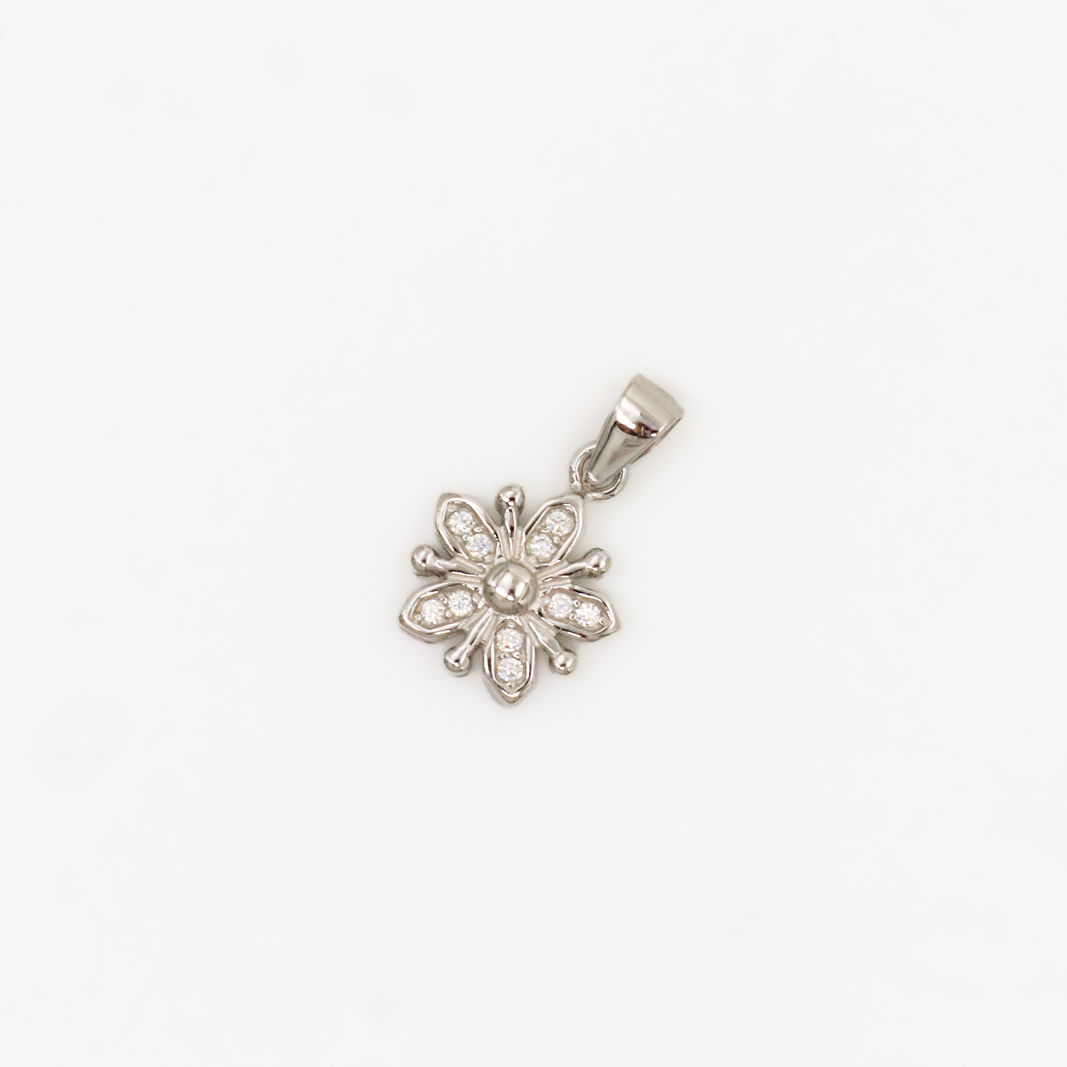 Arham Silver Palace - Silver Flower Pendant