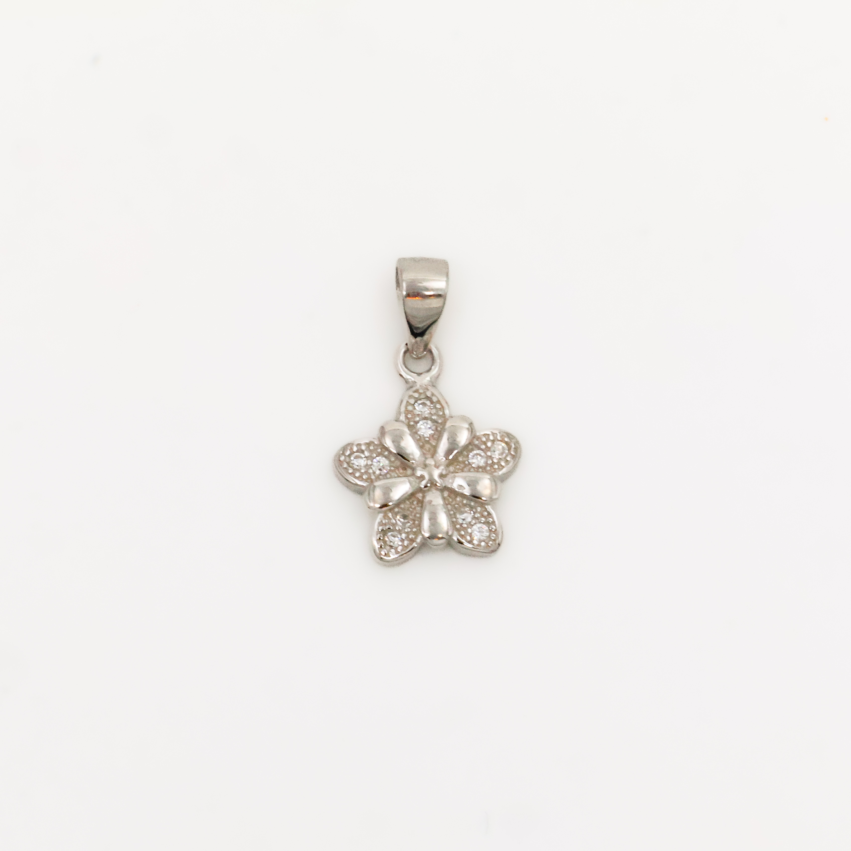 Arham Silver Palace - Silver Flower Pendant