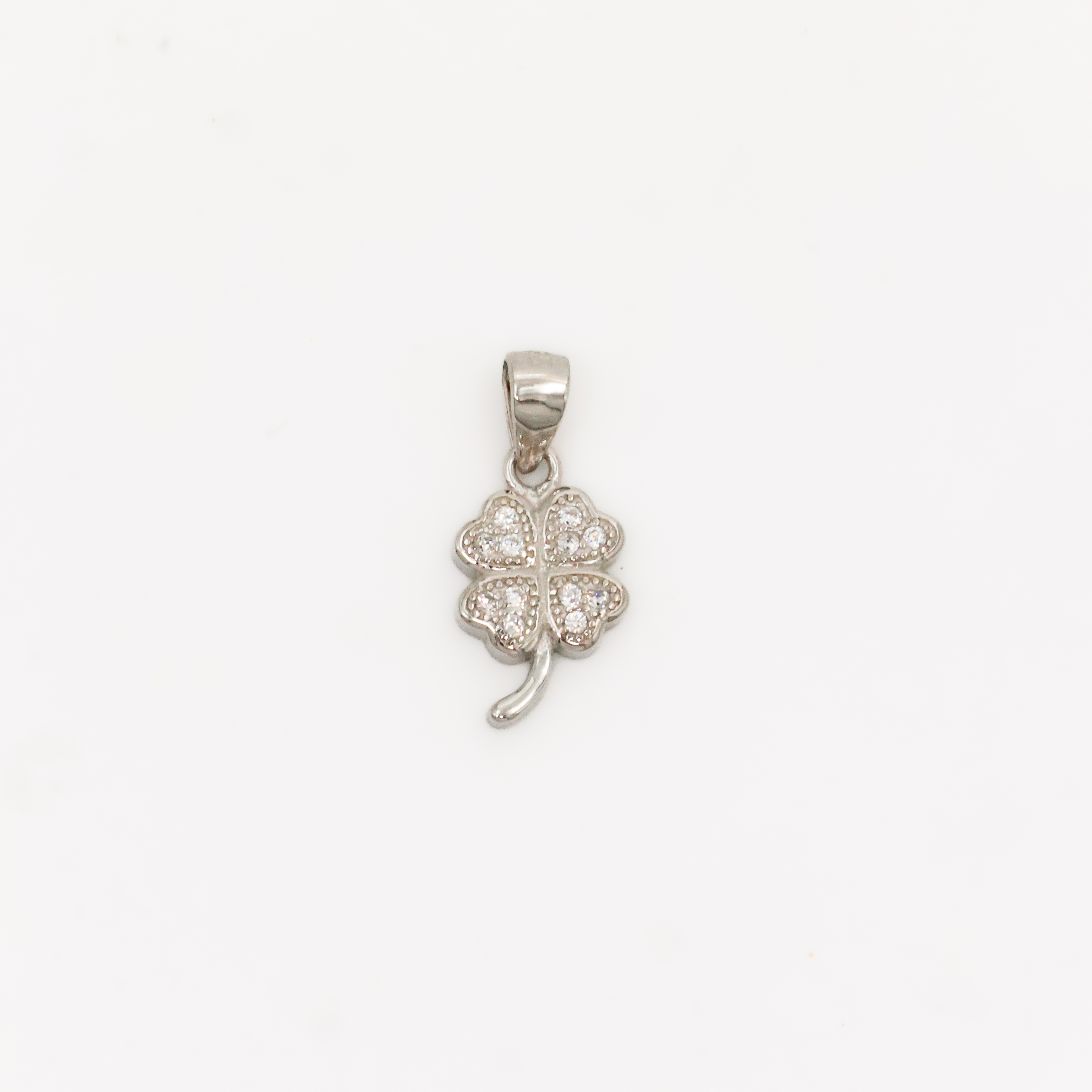 Arham Silver Palace - Silver Clover Pendant