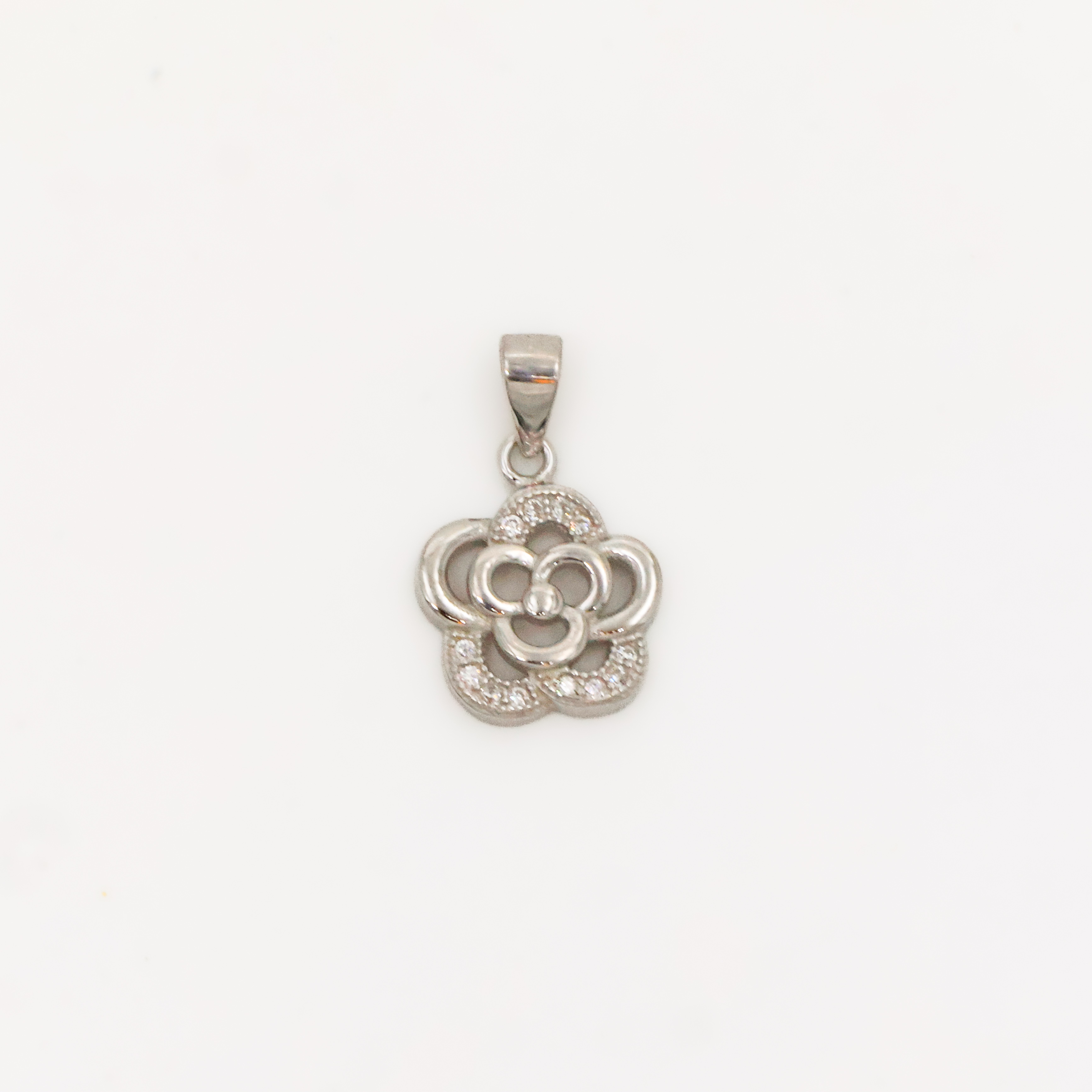 Arham Silver Palace - Silver Flower Pendant